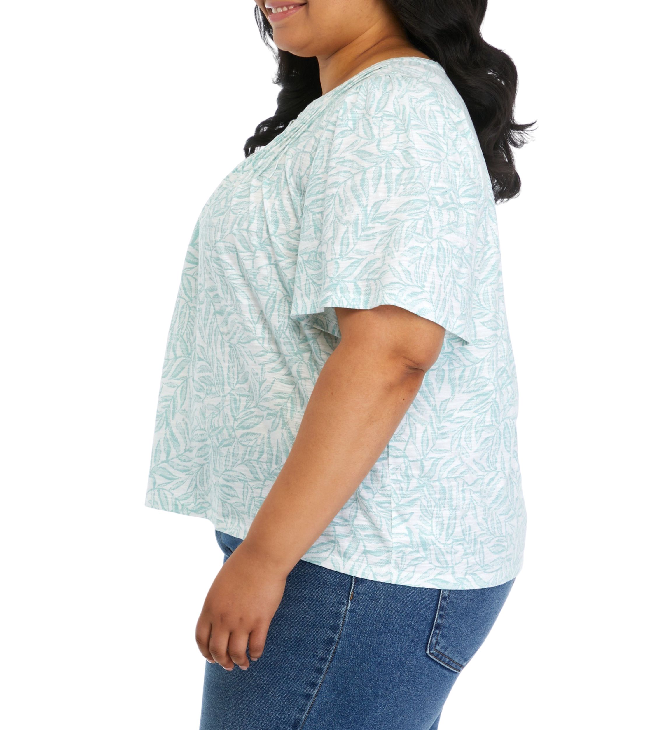 Plus Size Short Sleeve Pintuck Top