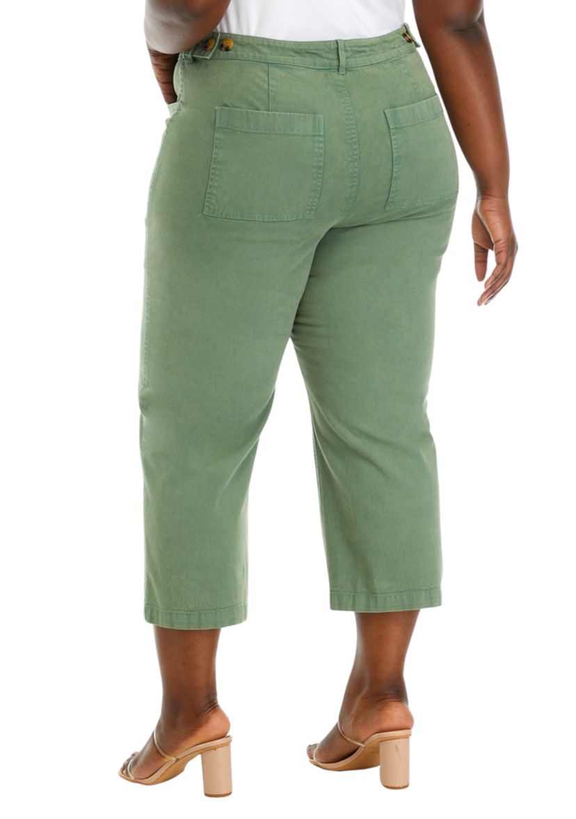 Plus Size Utility Cropped Pants