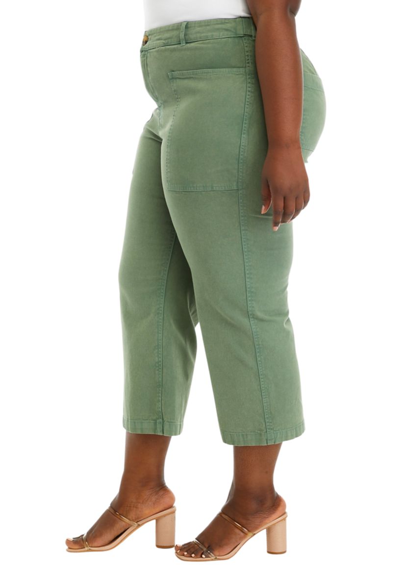 Plus Size Utility Cropped Pants