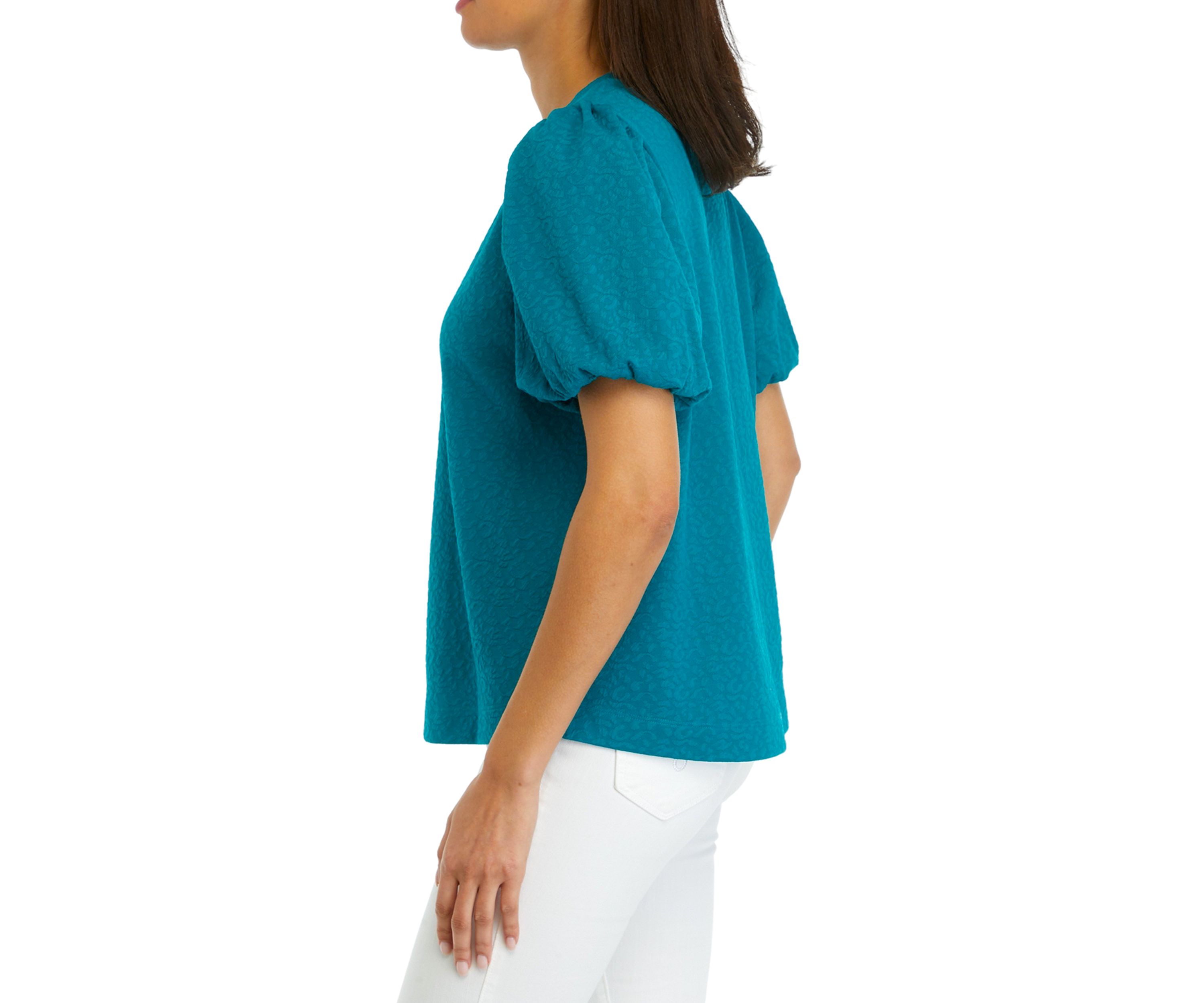 Womens Solid Jacquard Top