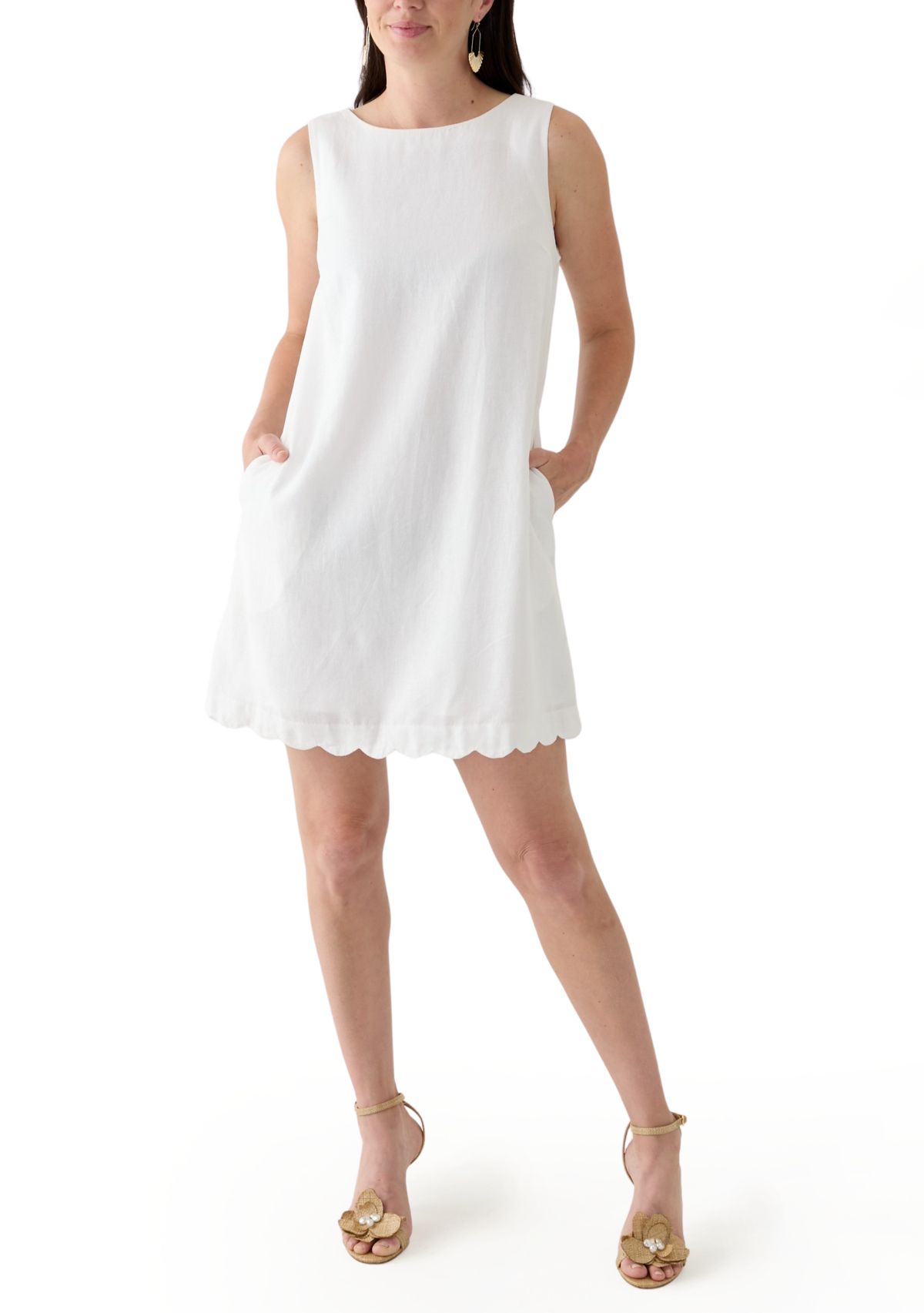 Womens Sleeveless Scallop Back Dress