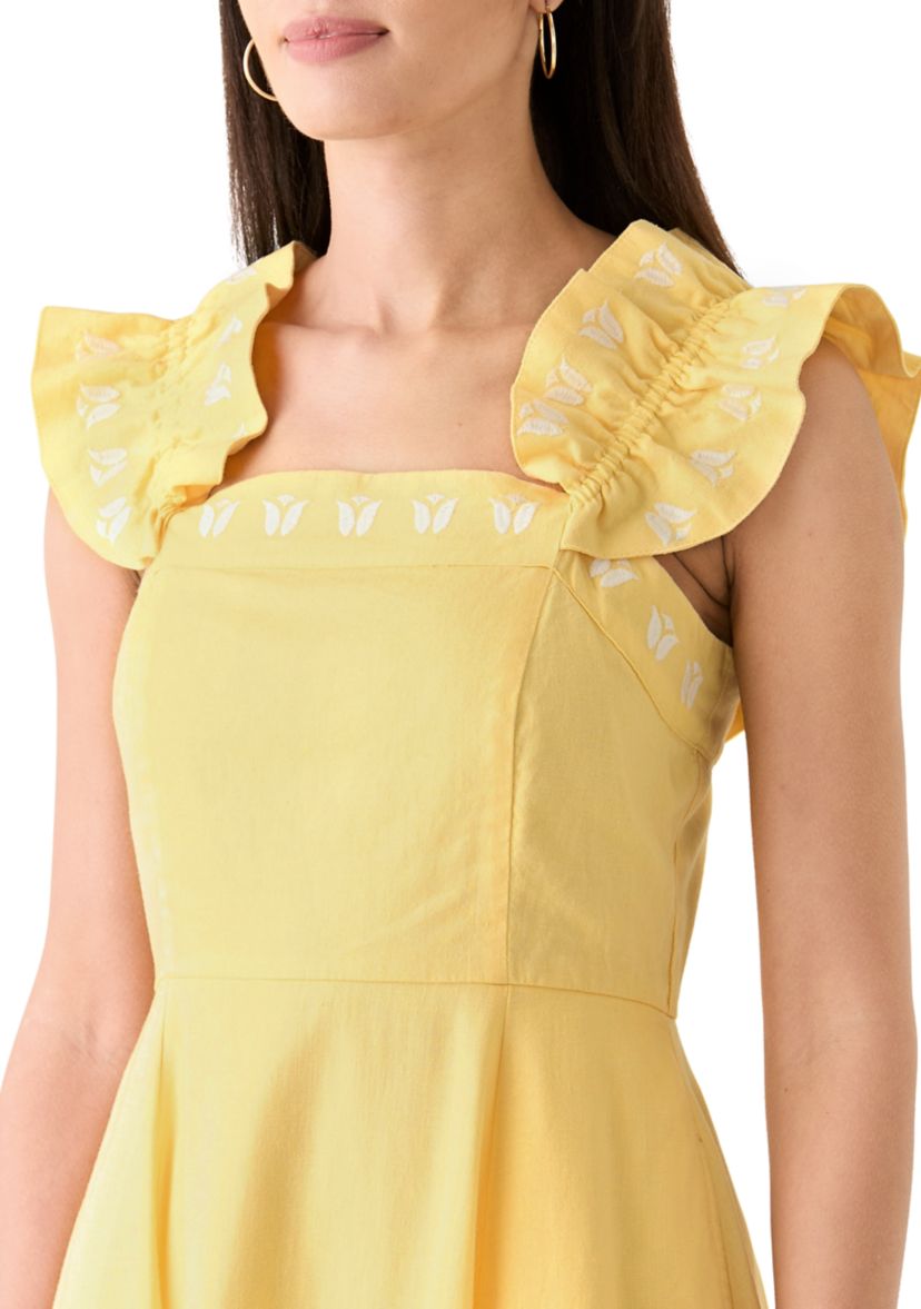 embroidered ruffle dress White Floral Embroidered Off Shoulder Ruffle Cut Out Tie Up Mini Dress Medium