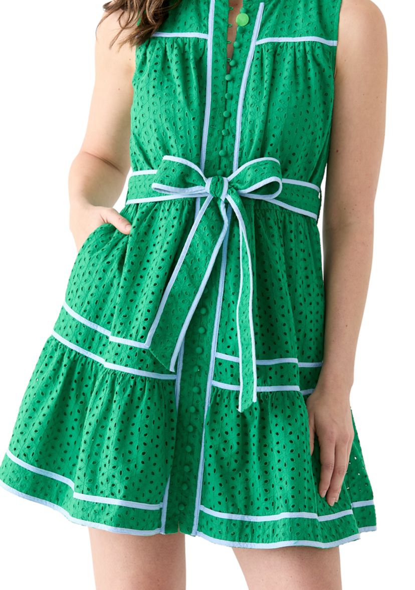 Womens Short Sleeve Eyelet Piped Dress 