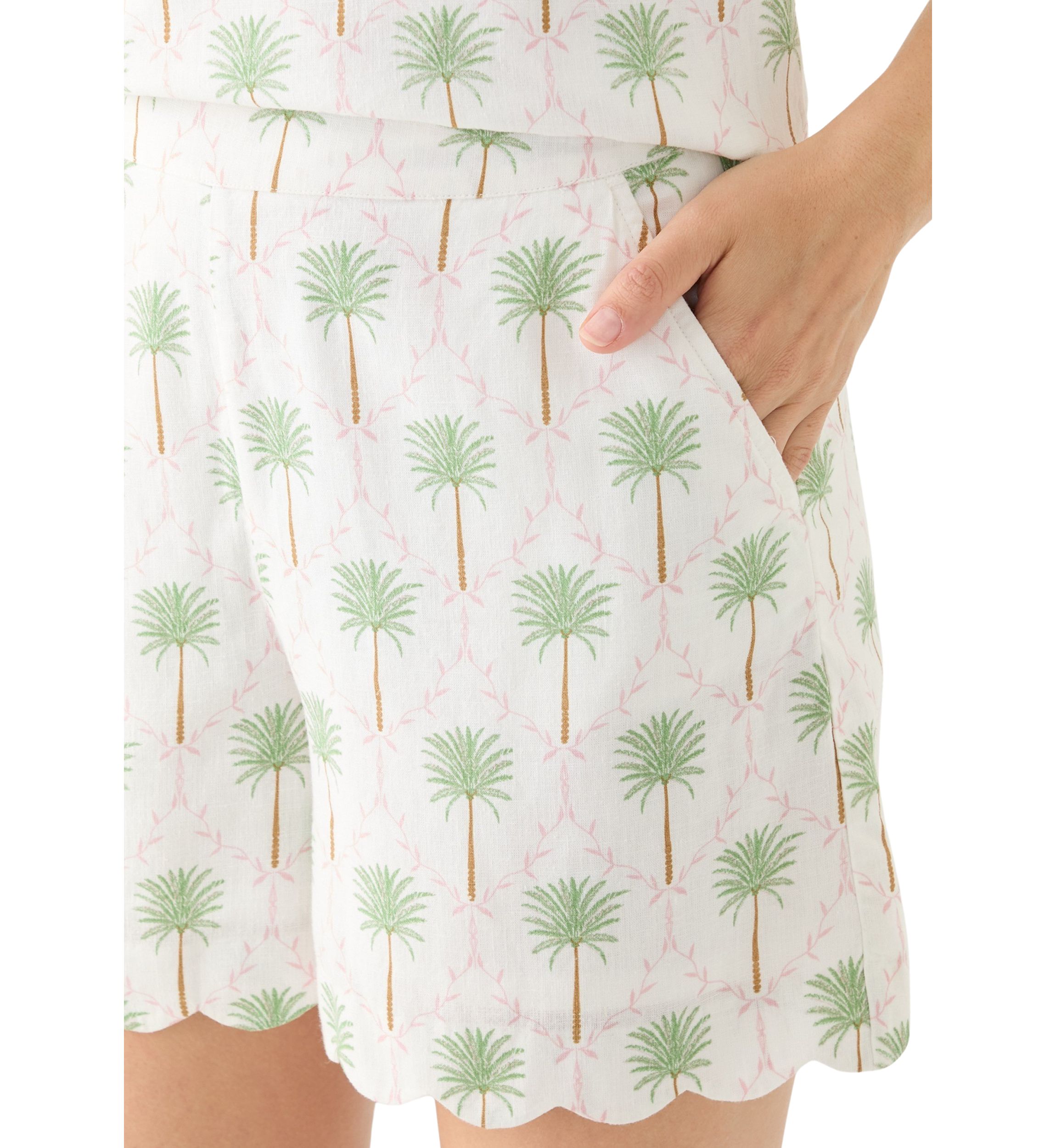 Womens 5" Linen Scallop Shorts