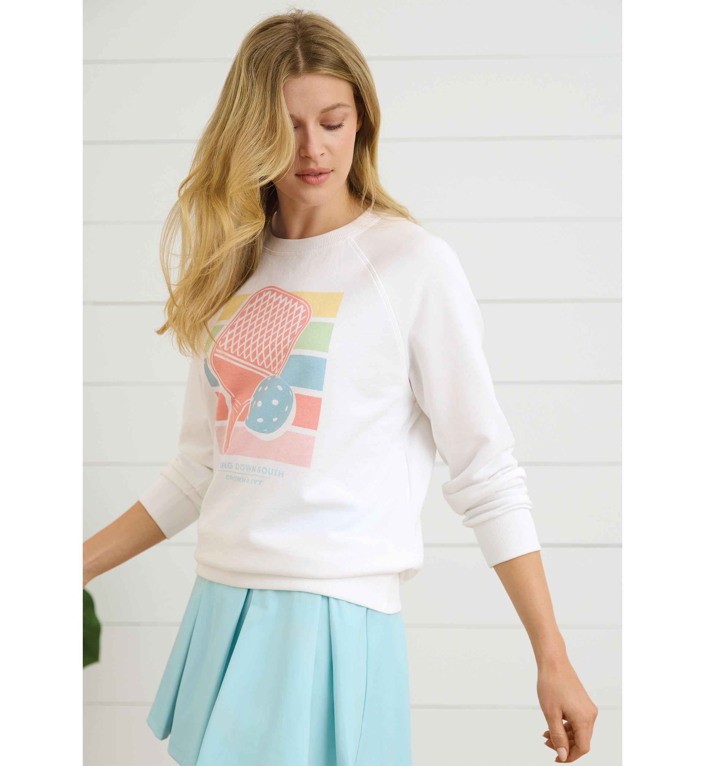 Sewing Down South x Crown & Ivy™ Sarah Graphic Crew Neck Sweatshirt