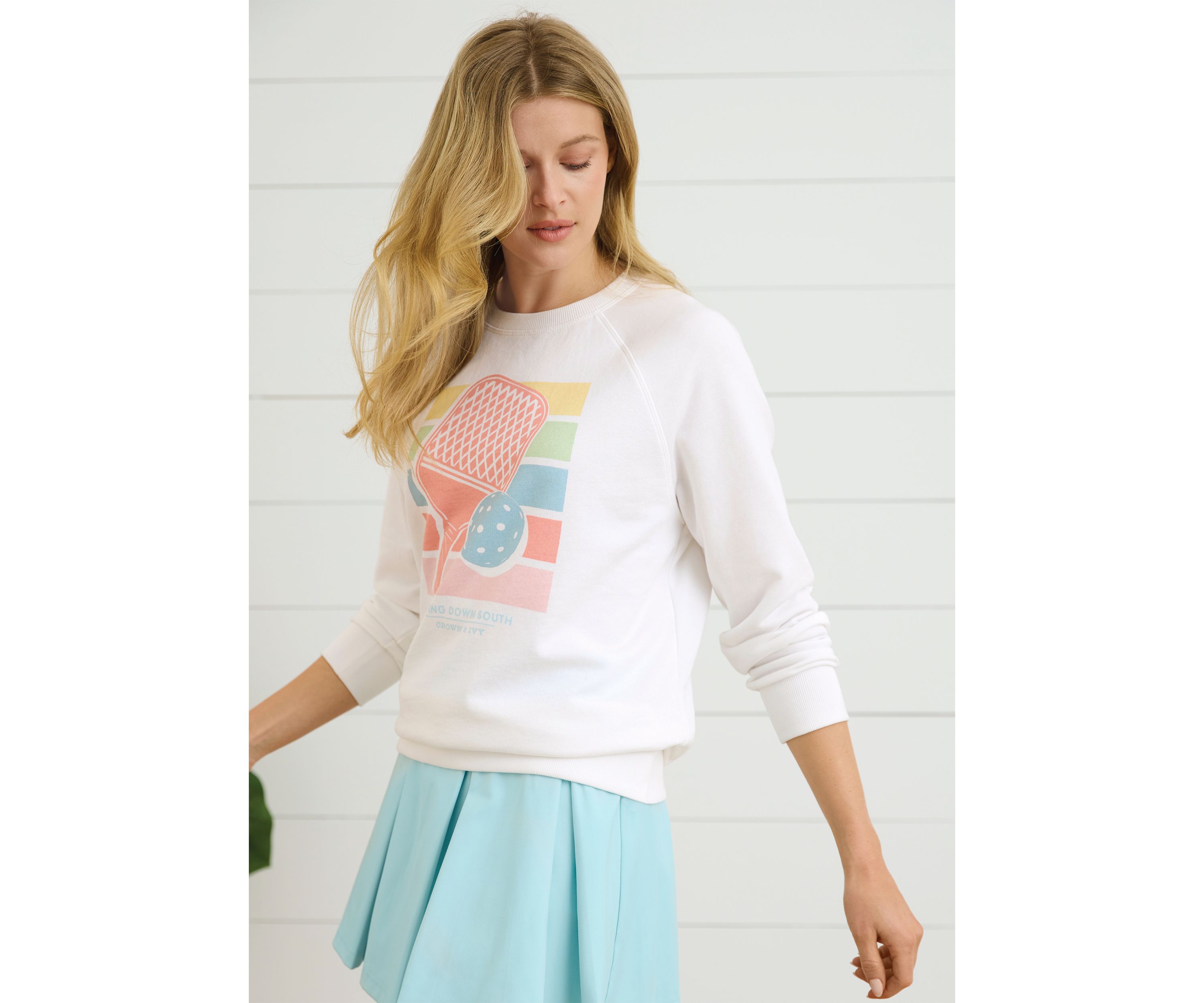 Sewing Down South x Crown & Ivy™ Sarah Graphic Crew Neck Sweatshirt