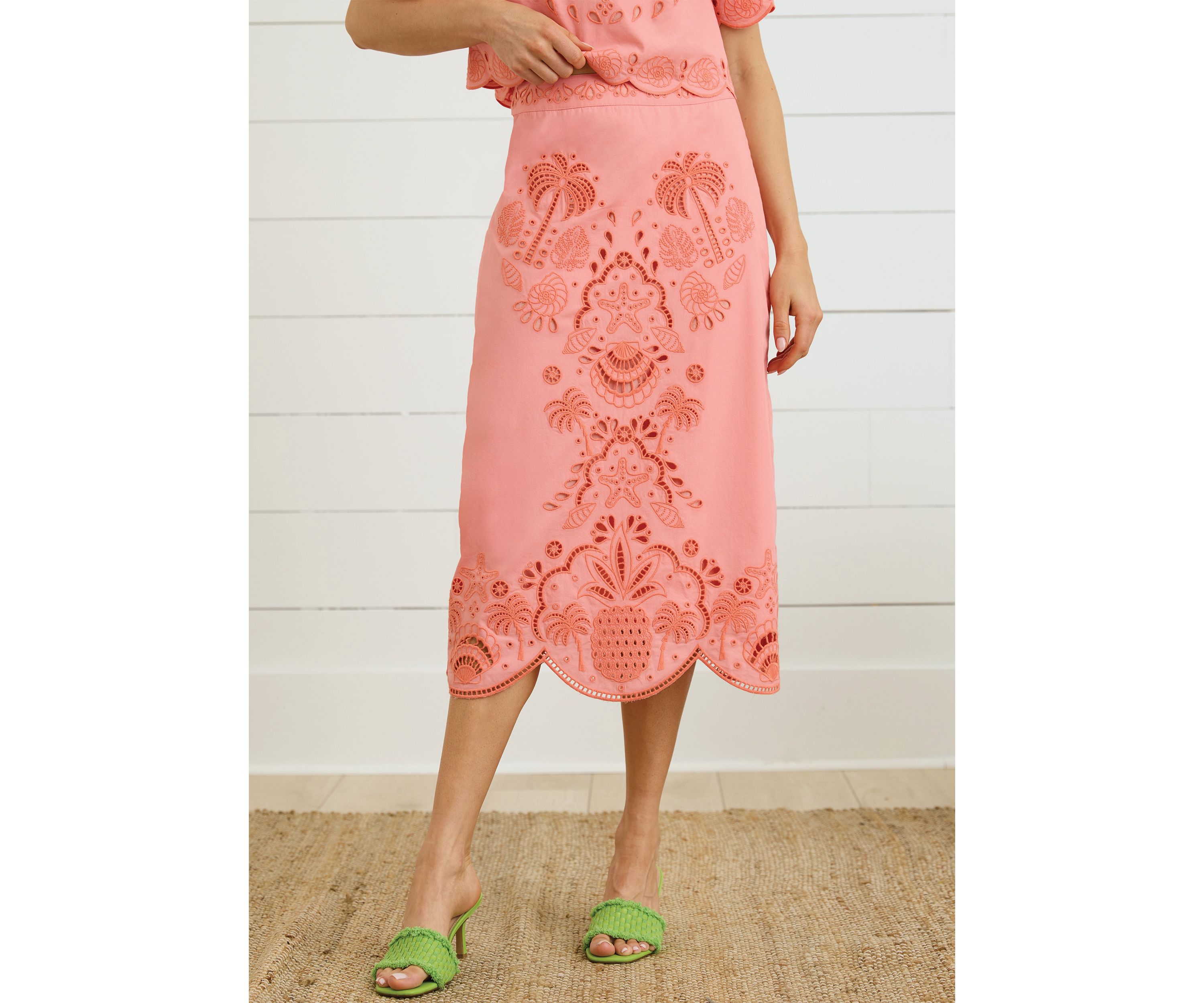Sewing Down South x Crown & Ivy™ Hayes Embroidered Pencil Skirt