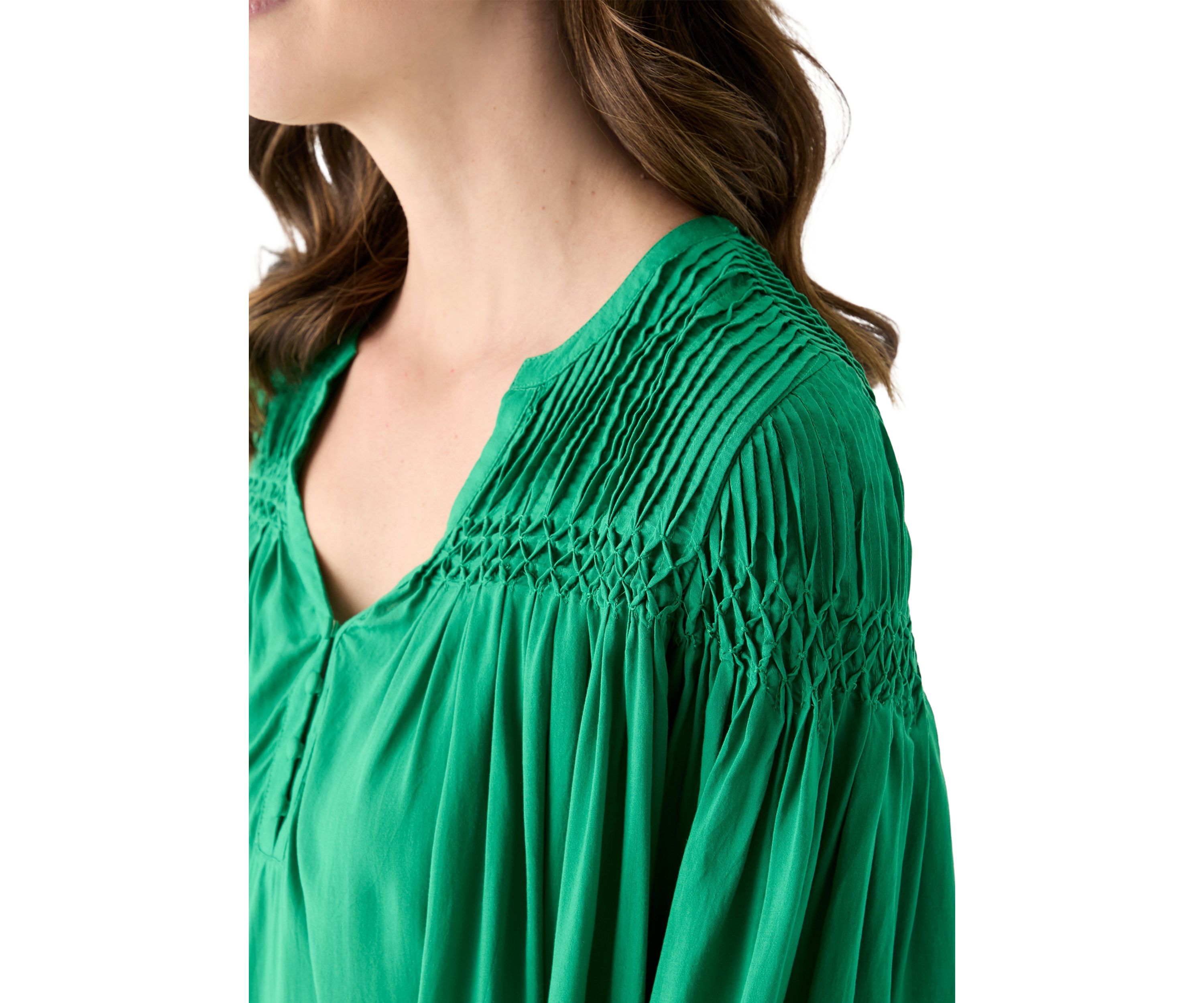 Womens 3/4 Sleeve Pintuck Top