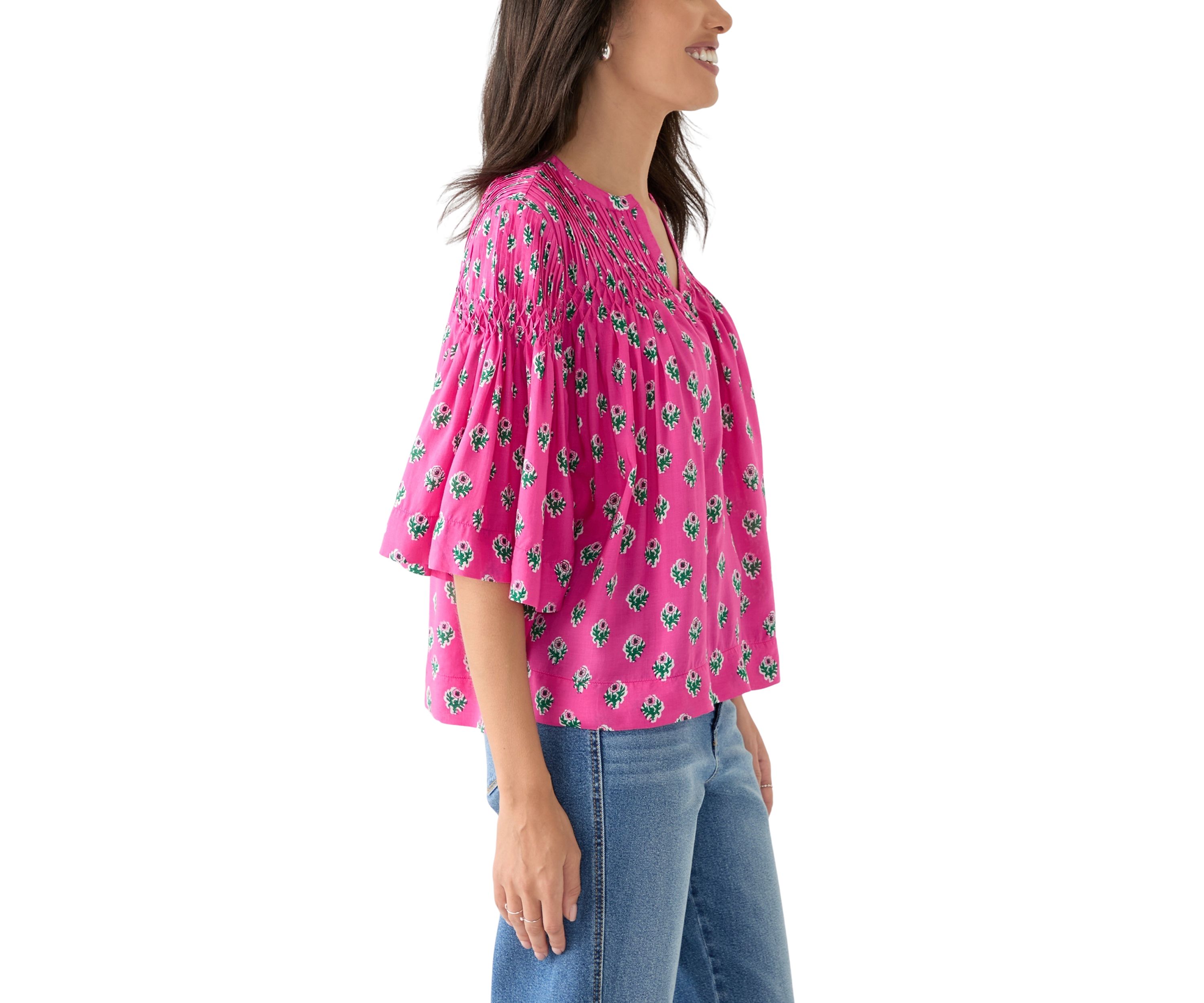 Womens 3/4 Flutter Sleeve Pintuck Printed Top 