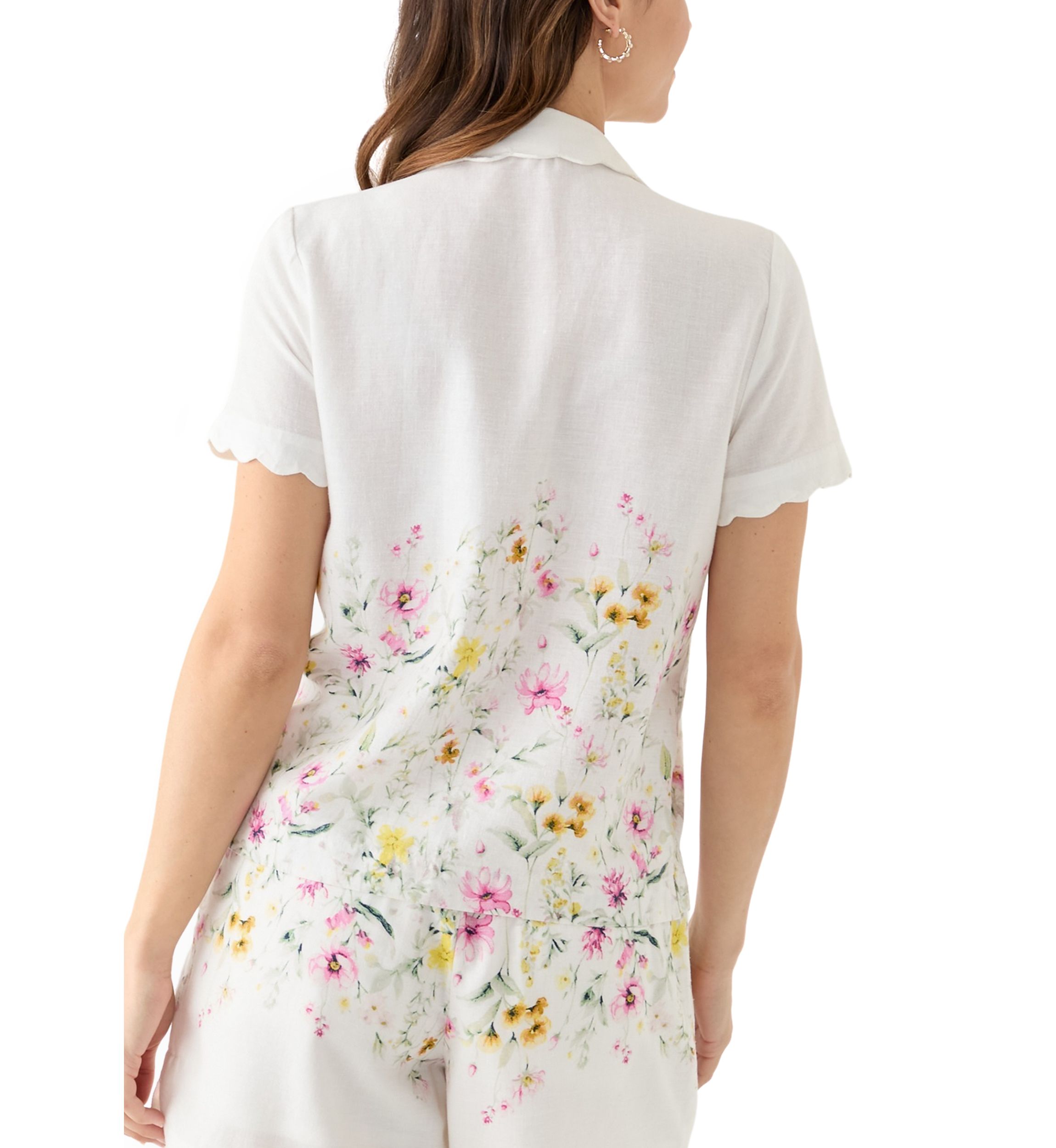 Womens Short Sleeve Scallop Button Front Top