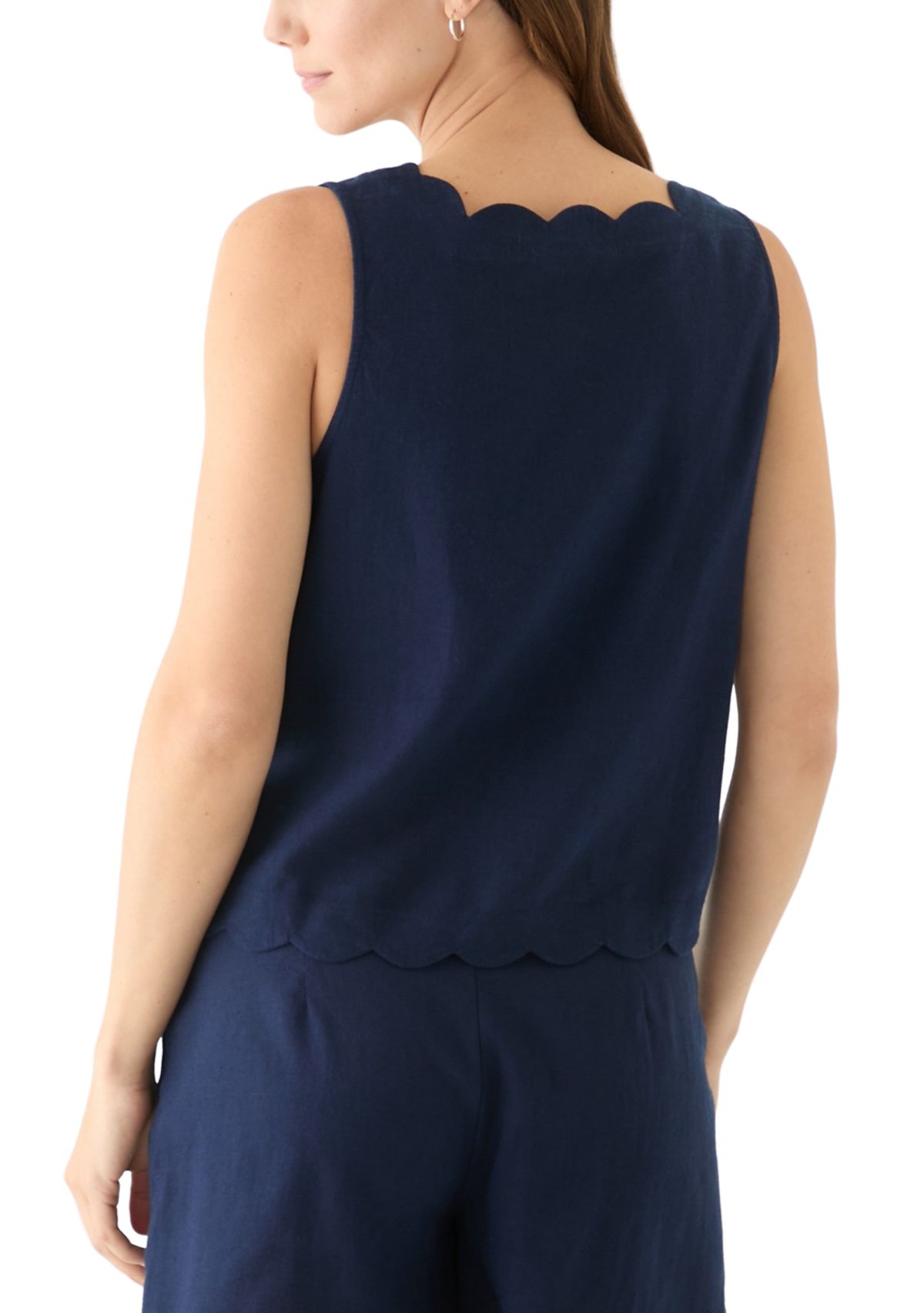 Womens Sleeveless Scallop Tank Top