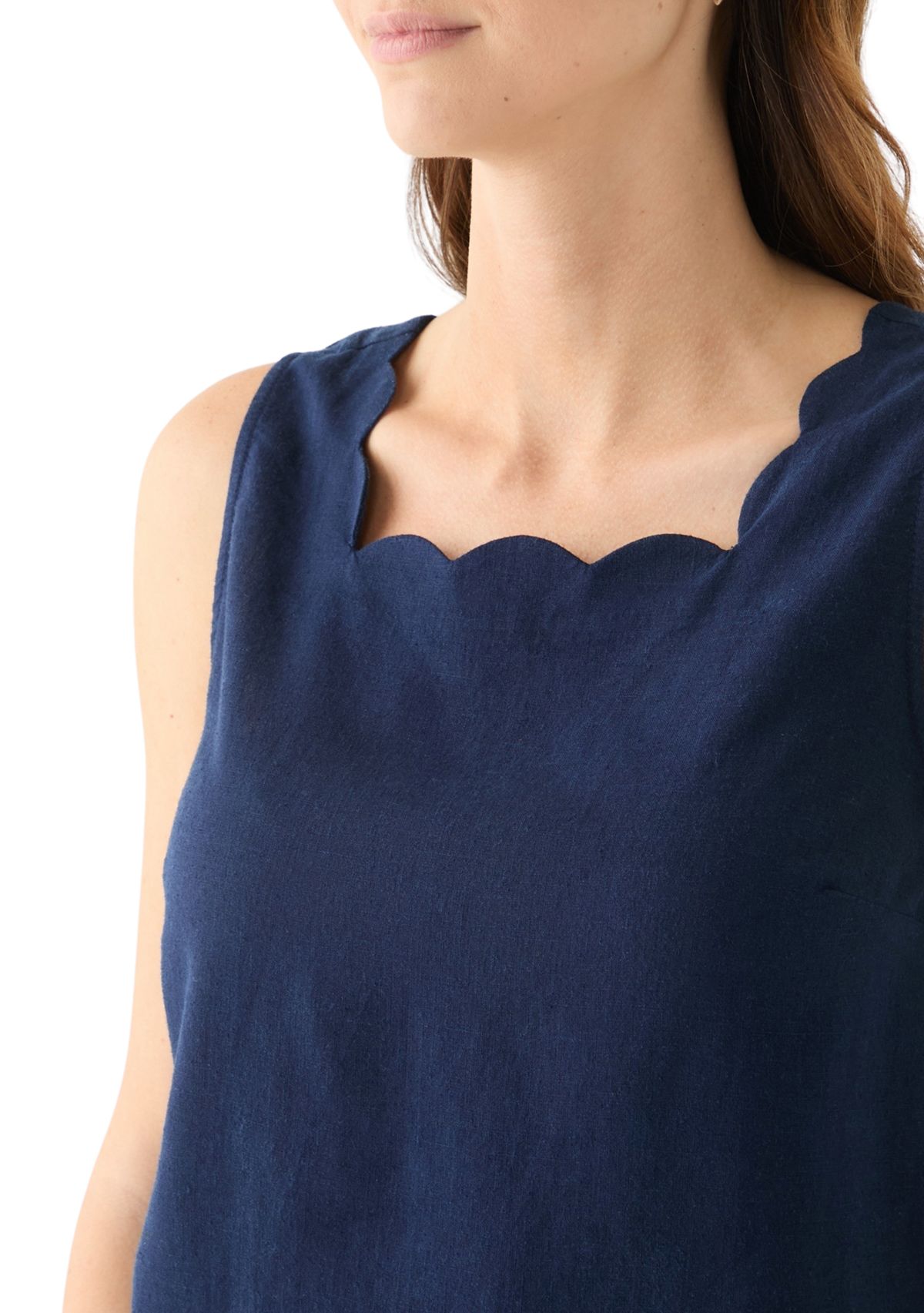 Womens Sleeveless Scallop Tank Top