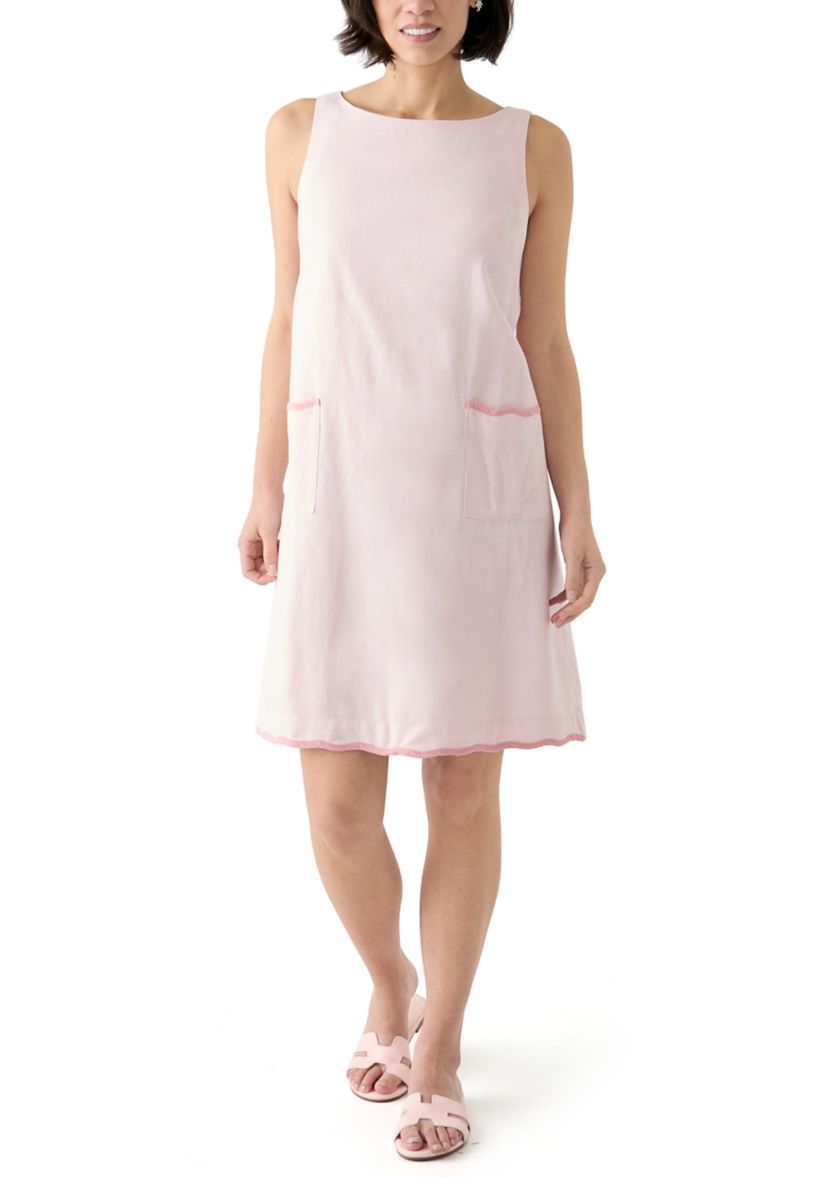 Petite Sleeveless Scallop Shift Dress