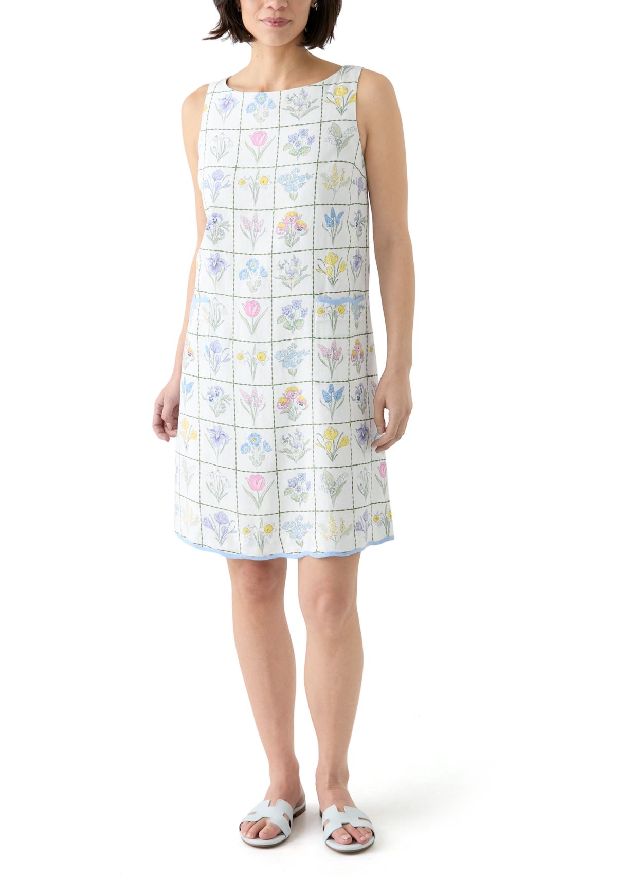 Petite Sleeveless Scallop Shift Dress