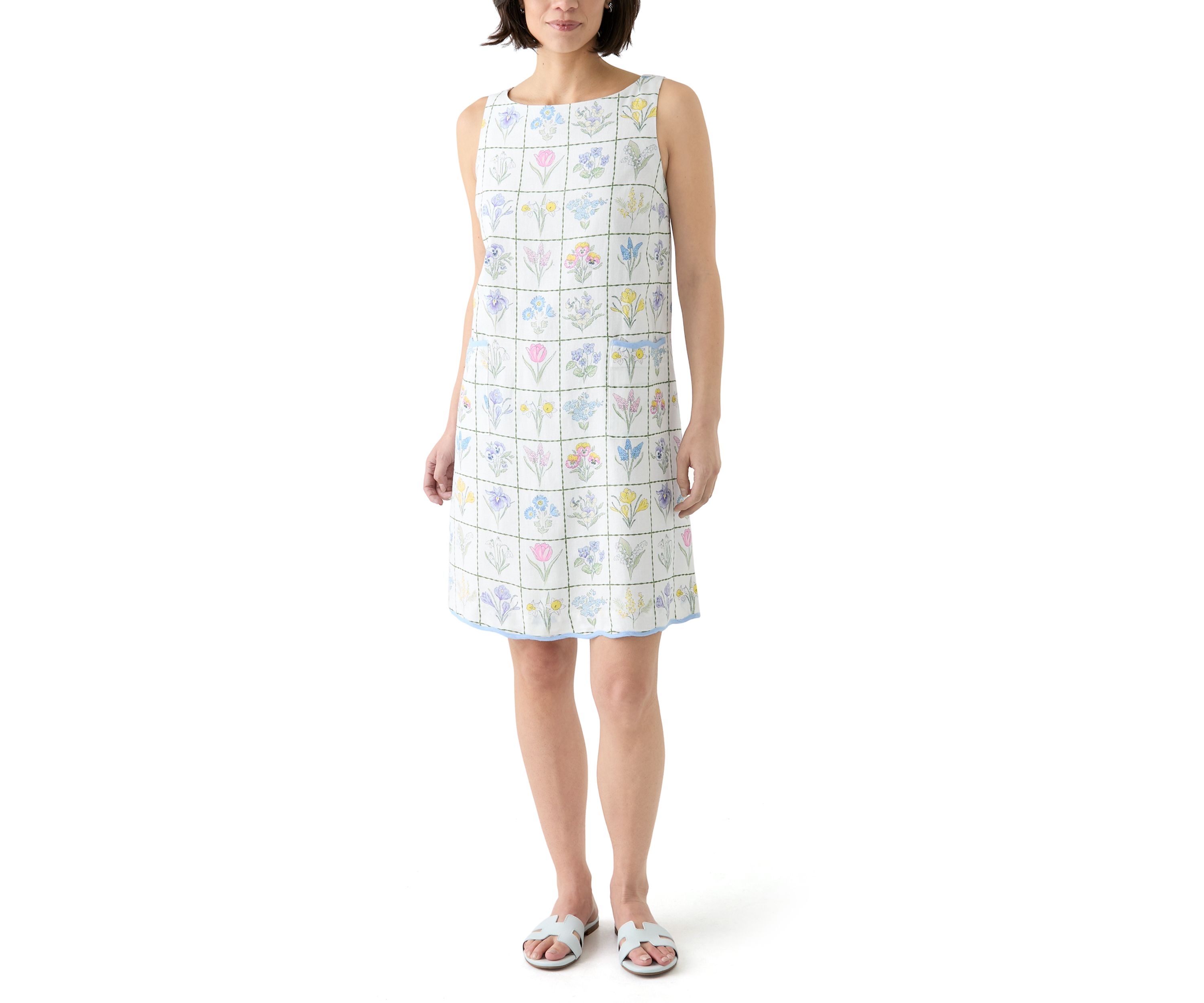 Petite Sleeveless Scallop Shift Dress