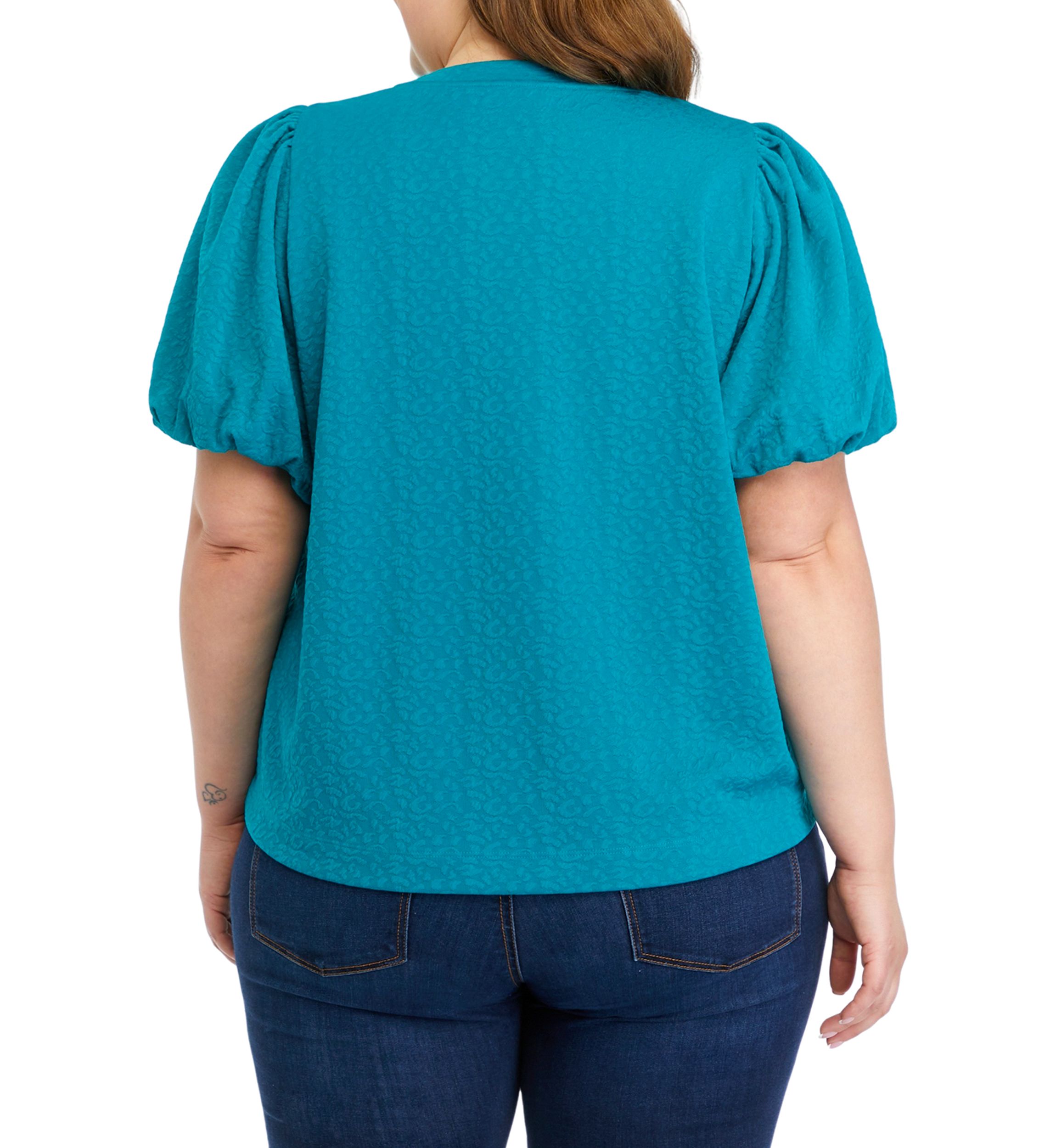 Plus Size Jacquard Top