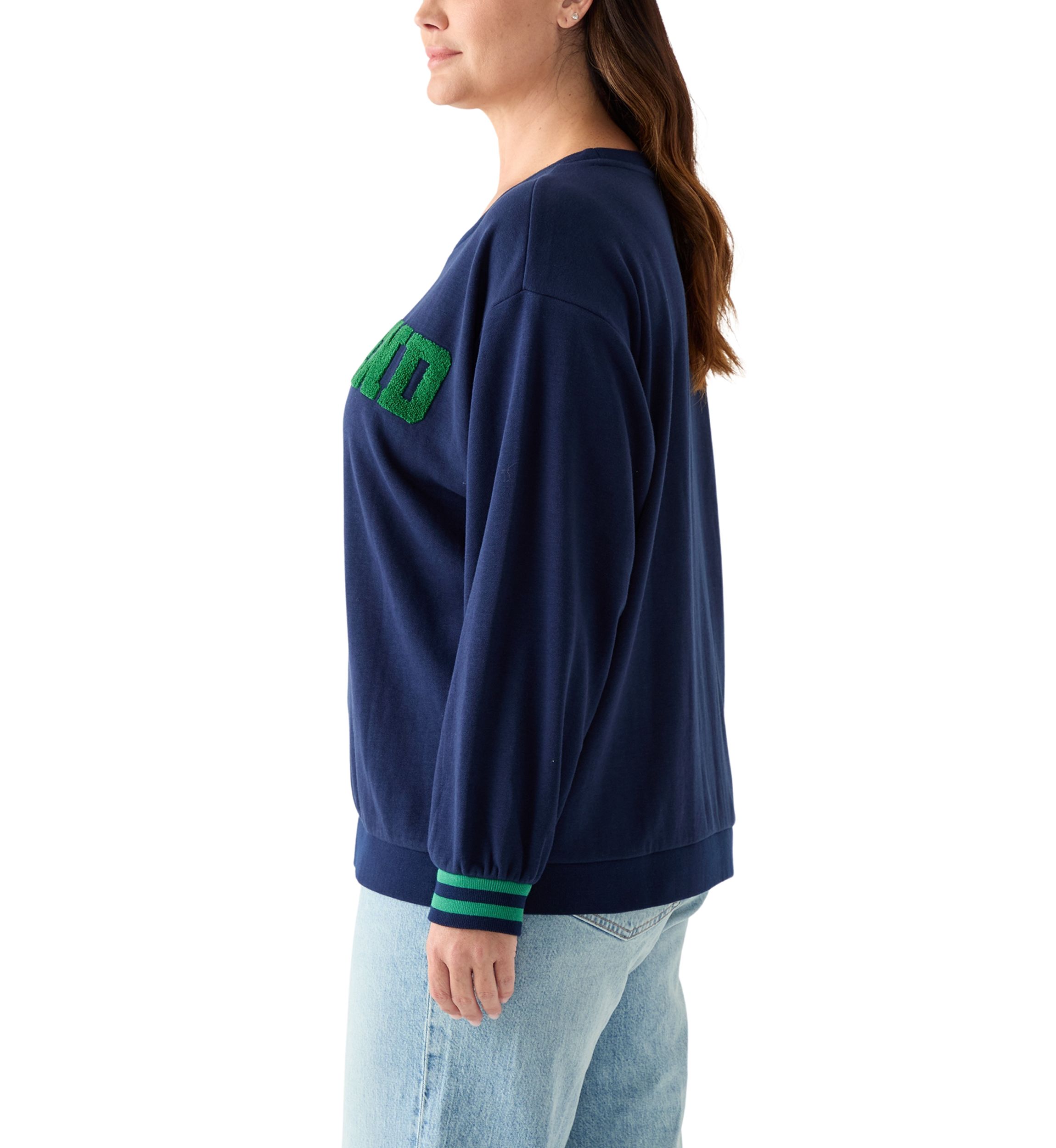 Plus Size Long Sleeve Patch Sweeper Sweatshirt