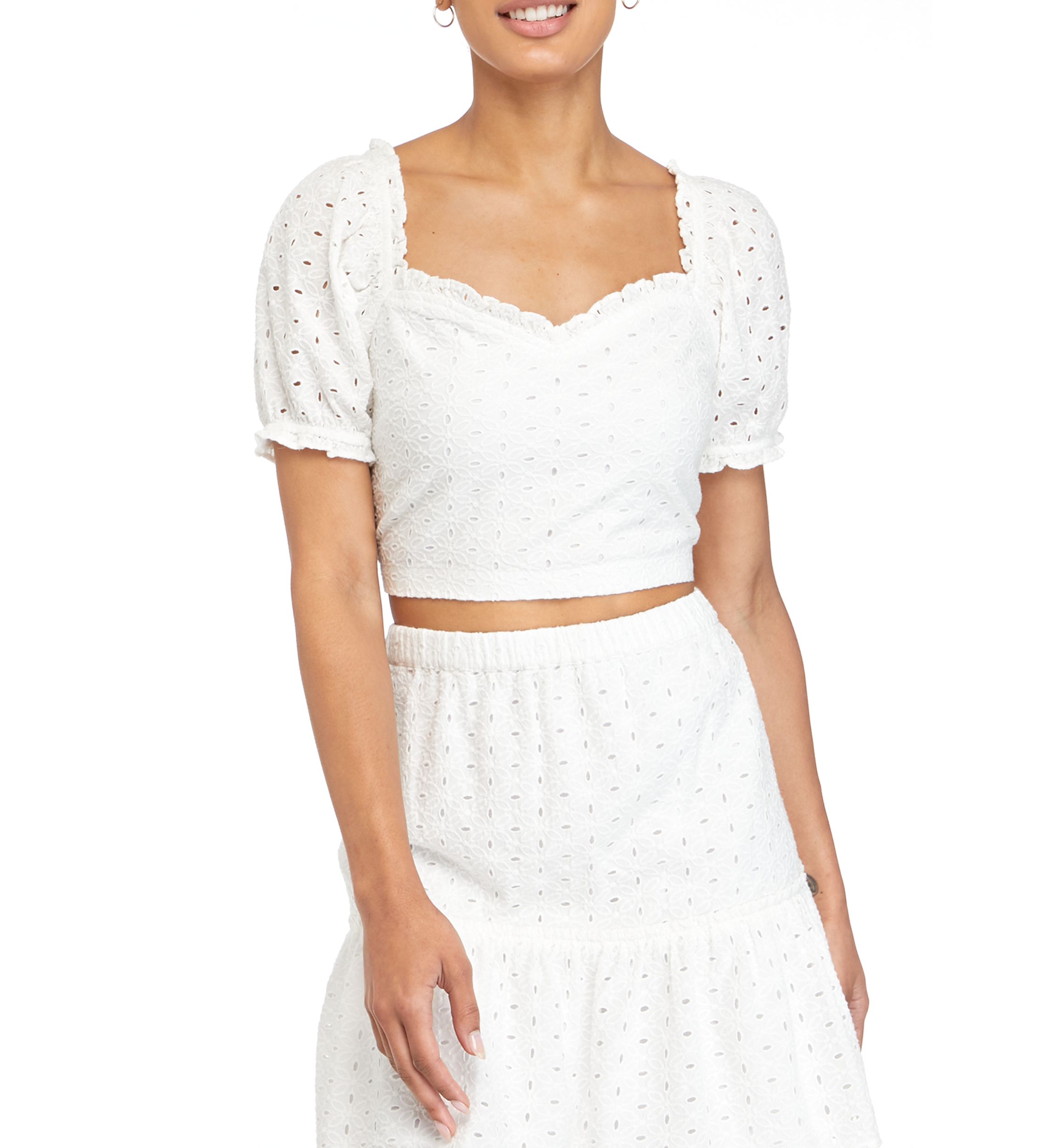 Juniors Eyelet Puff Sleeve Crop Top