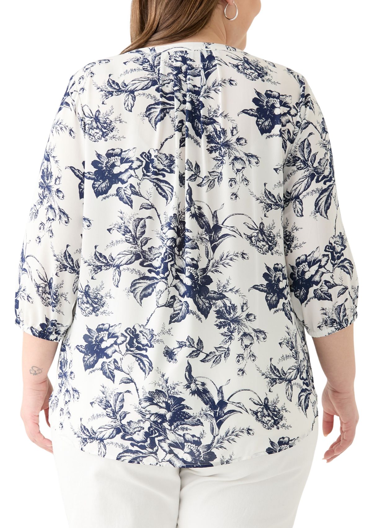 Plus Size 3/4 Sleeve Split Neck Woven Blouse