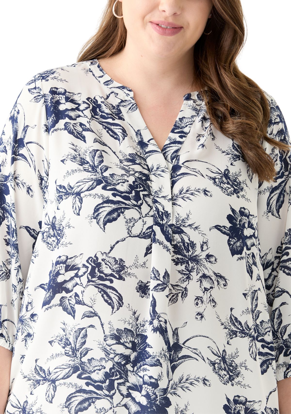Plus Size 3/4 Sleeve Split Neck Woven Blouse
