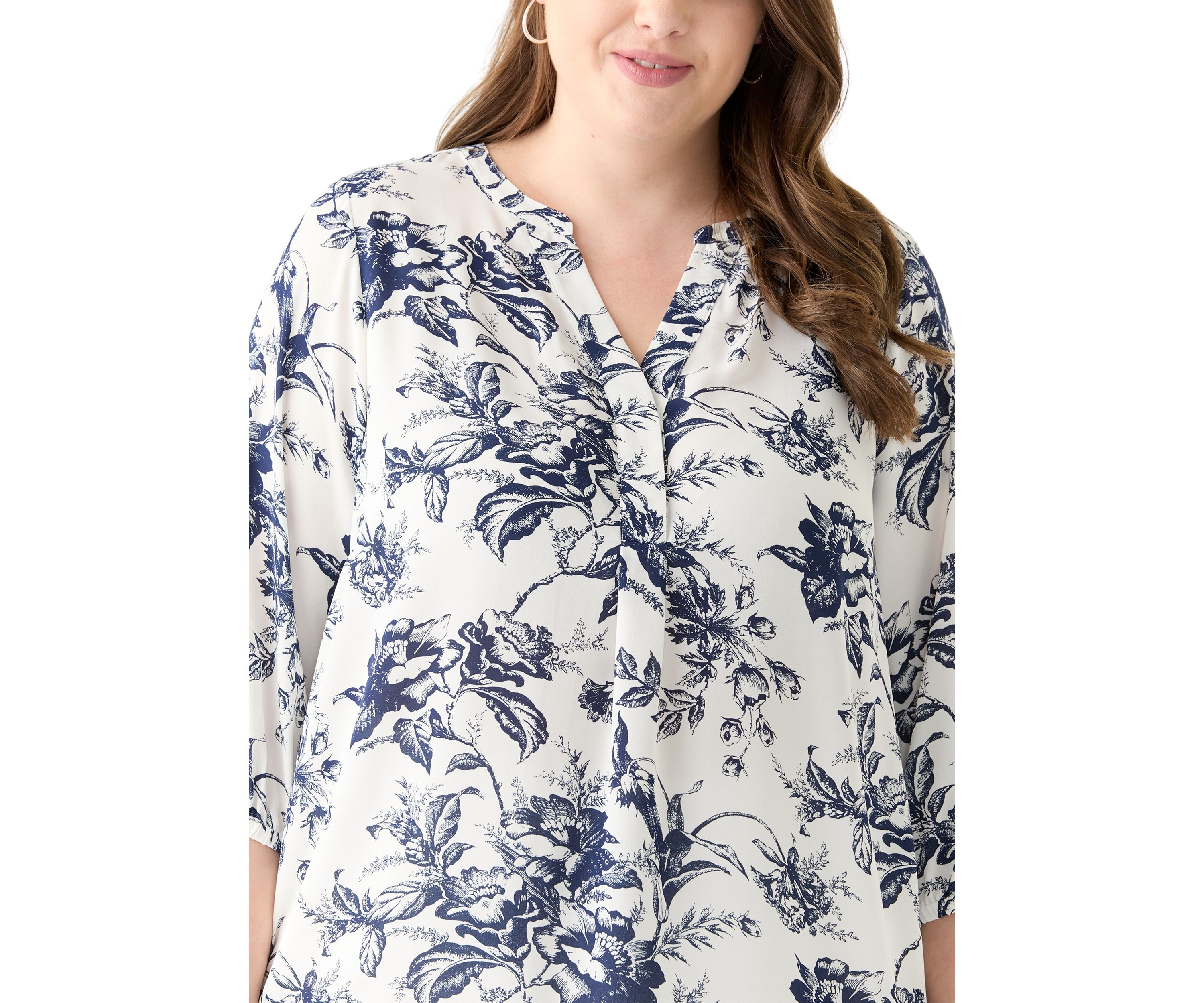 Plus Size 3/4 Sleeve Split Neck Woven Blouse