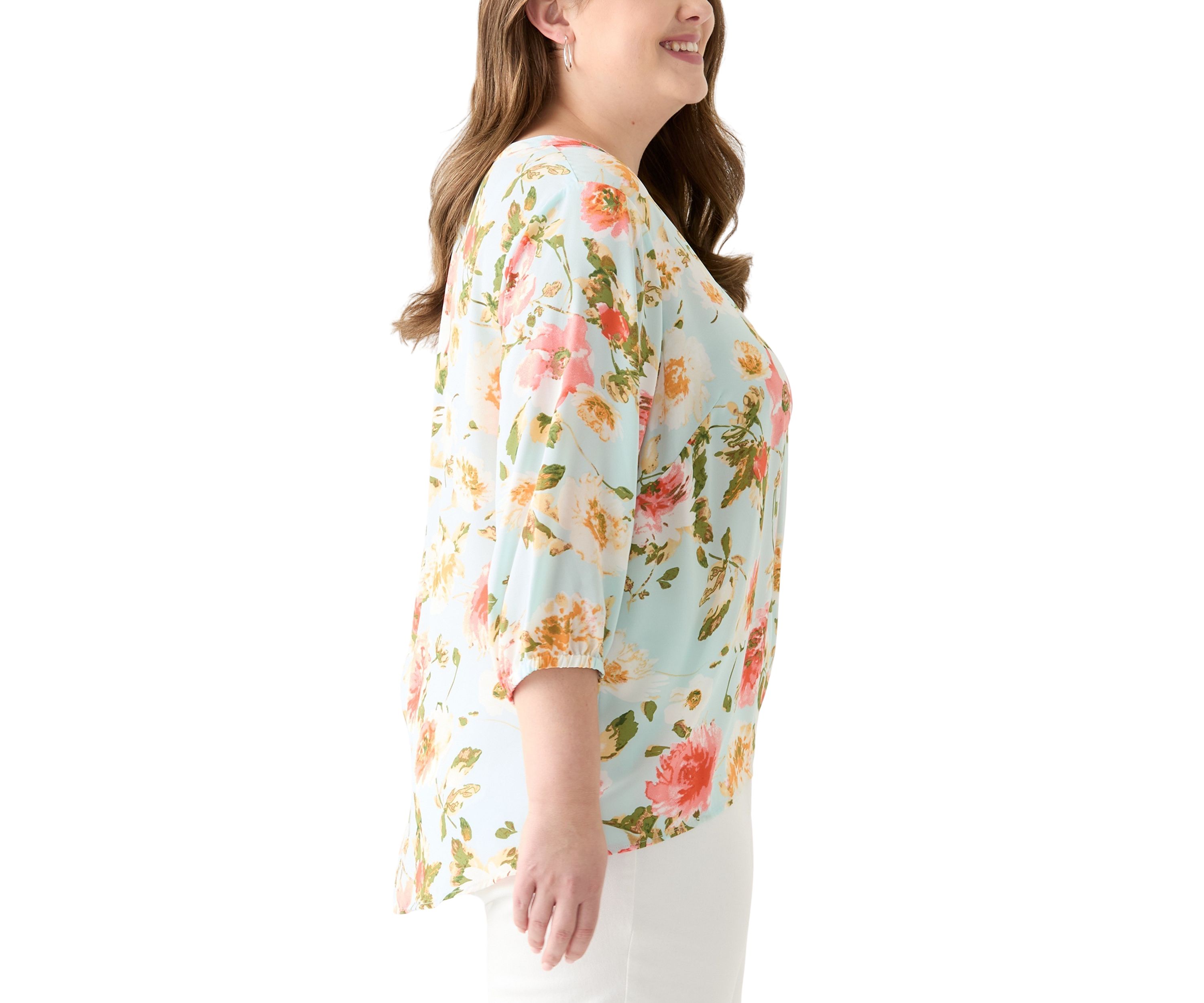 Plus Size 3/4 Sleeve Split Neck Woven Blouse 