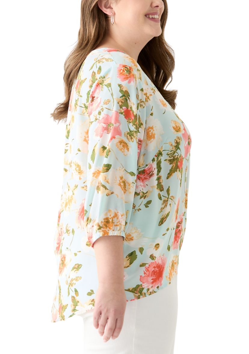 Plus Size 3/4 Sleeve Split Neck Woven Blouse 