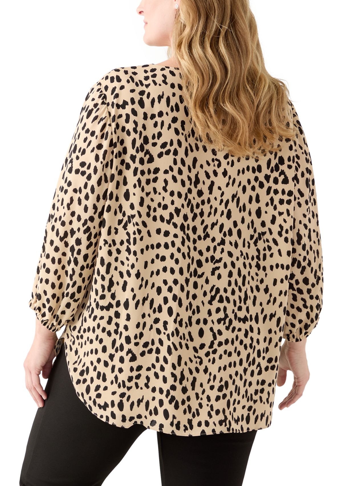 Plus Size 3/4 Sleeve V-Neck Shirt