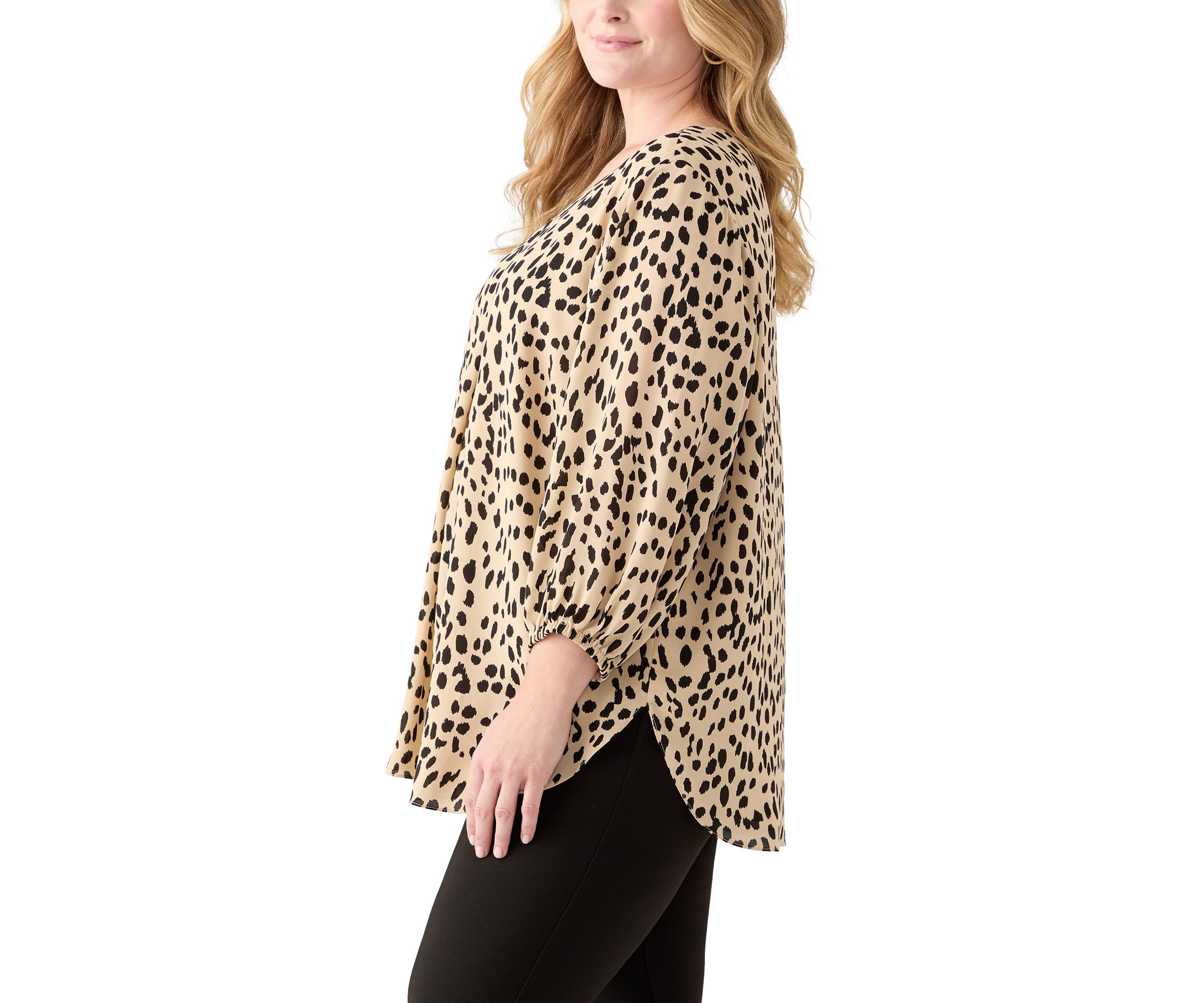 Plus Size 3/4 Sleeve V-Neck Shirt