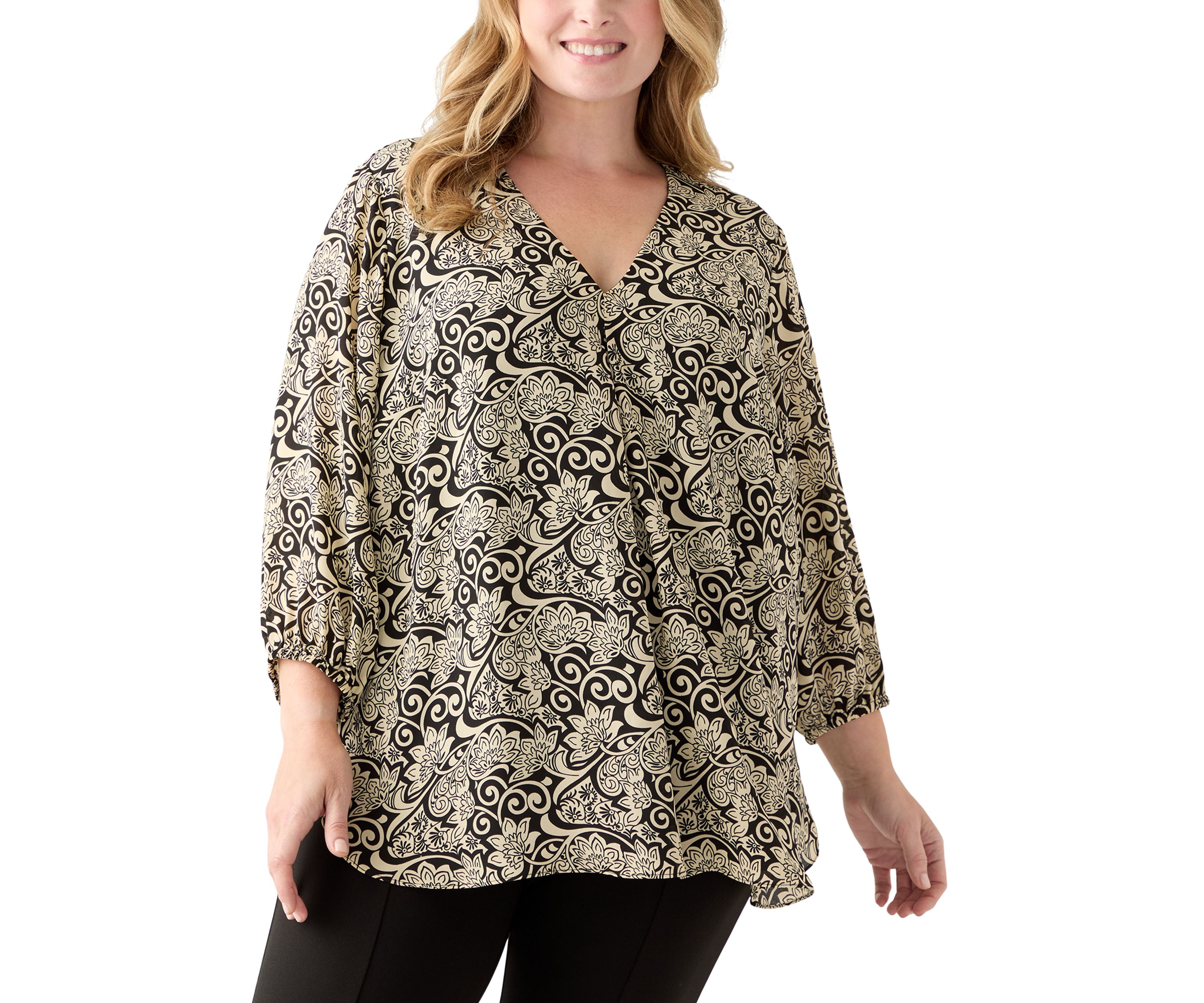 Plus Size 3/4 Sleeve Ornate Print Top