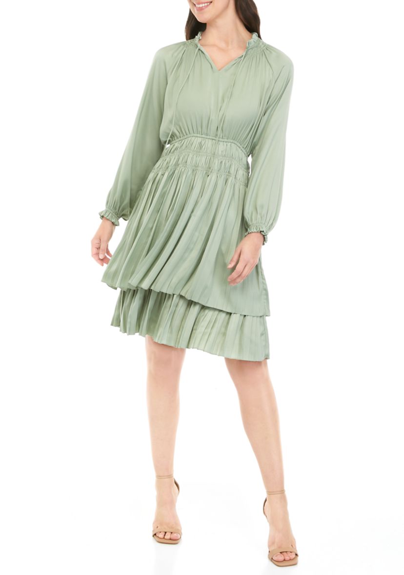 Womens Long Sleeve Tiered Skirt Airflow Dress