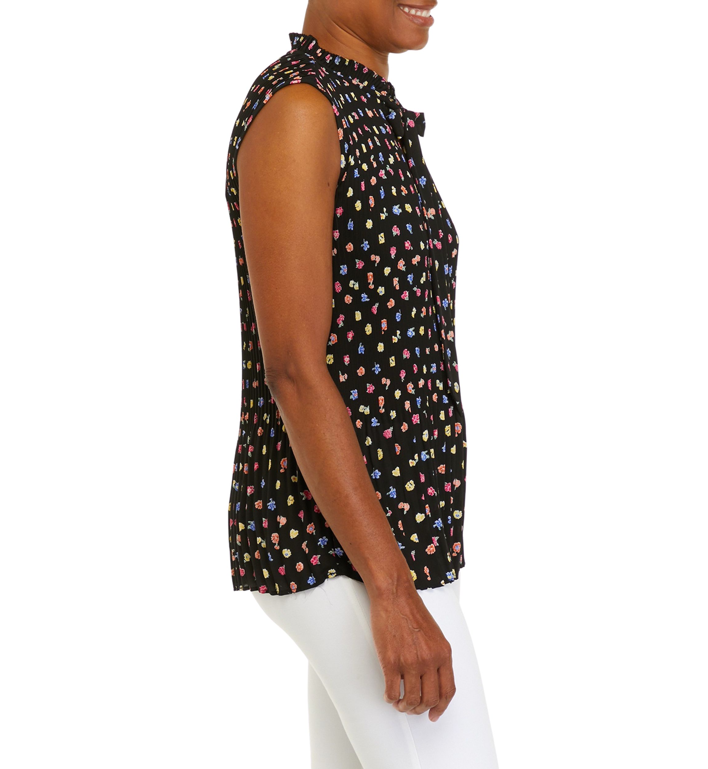 Womens Floral Toss Print Pleated Blouse