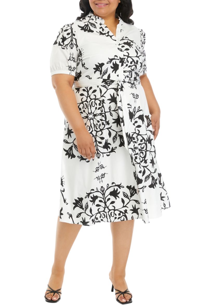 Plus Size Short Sleeve Split Neck Cotton Dress