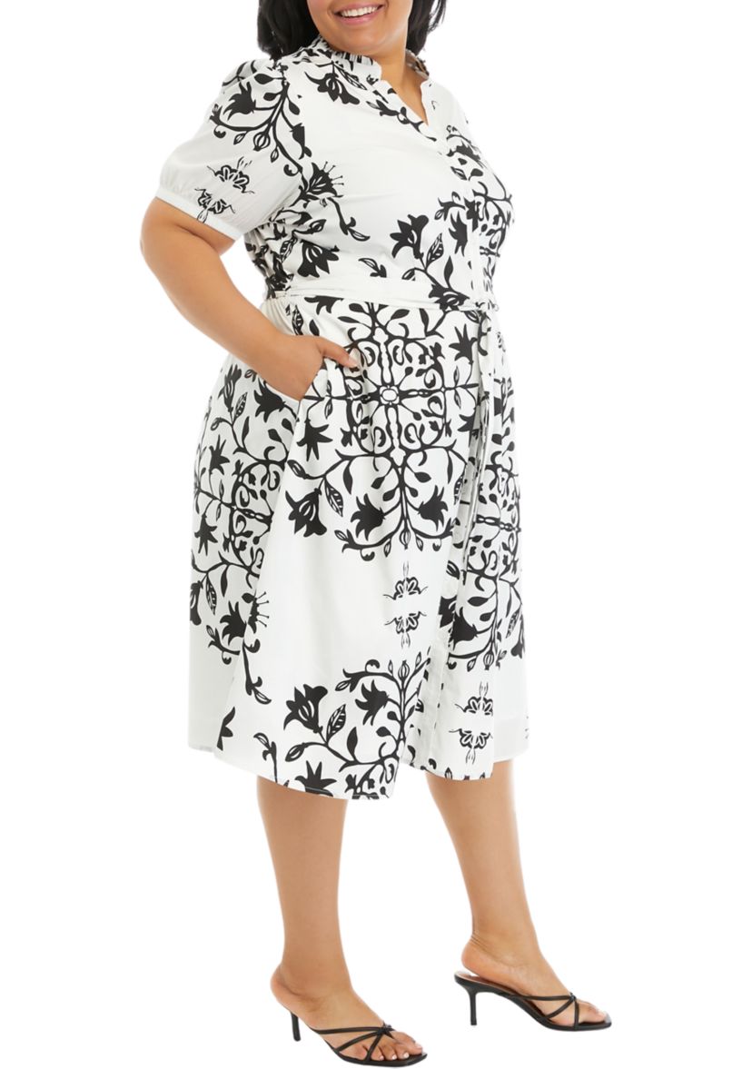 Plus Size Short Sleeve Split Neck Cotton Dress