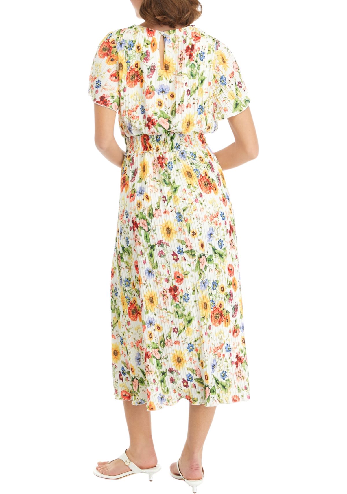 Savannah | Short Sleeve Pleated Floral Midi Dress main image 0