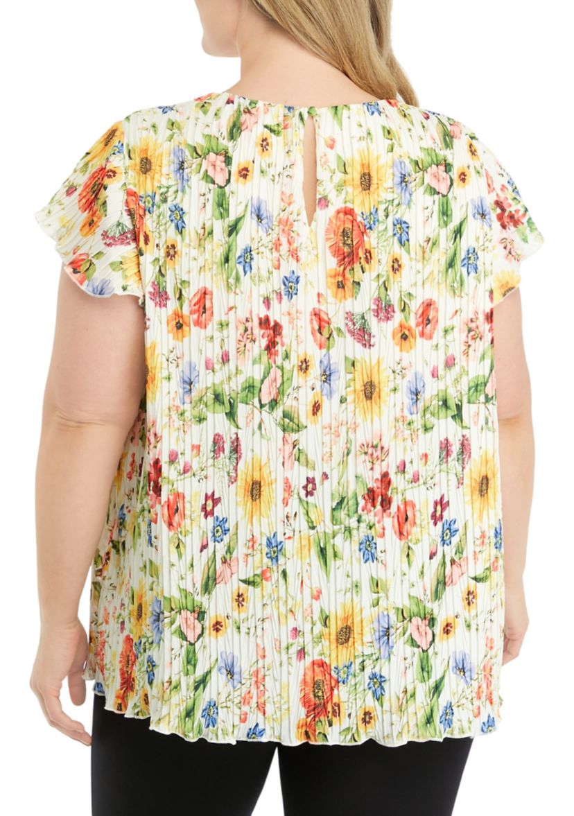 Plus Size Flutter Sleeve Crew Neck Top
