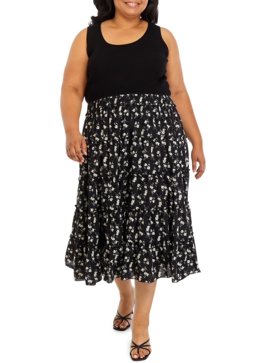 Plus Size Sleeveless Mixed Media Dress