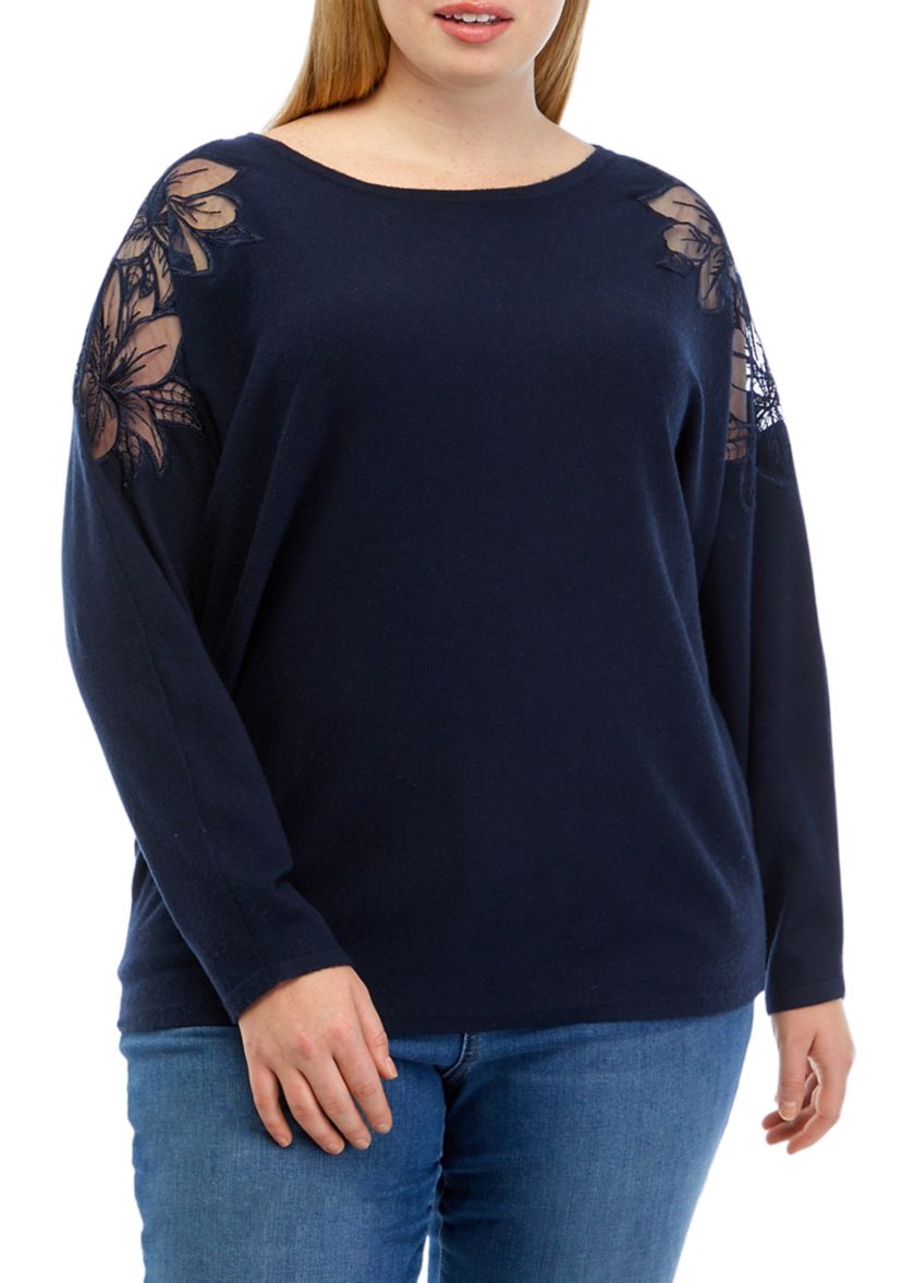 PLus Size Dolman Sleeve Crew Lace Trim Pullover