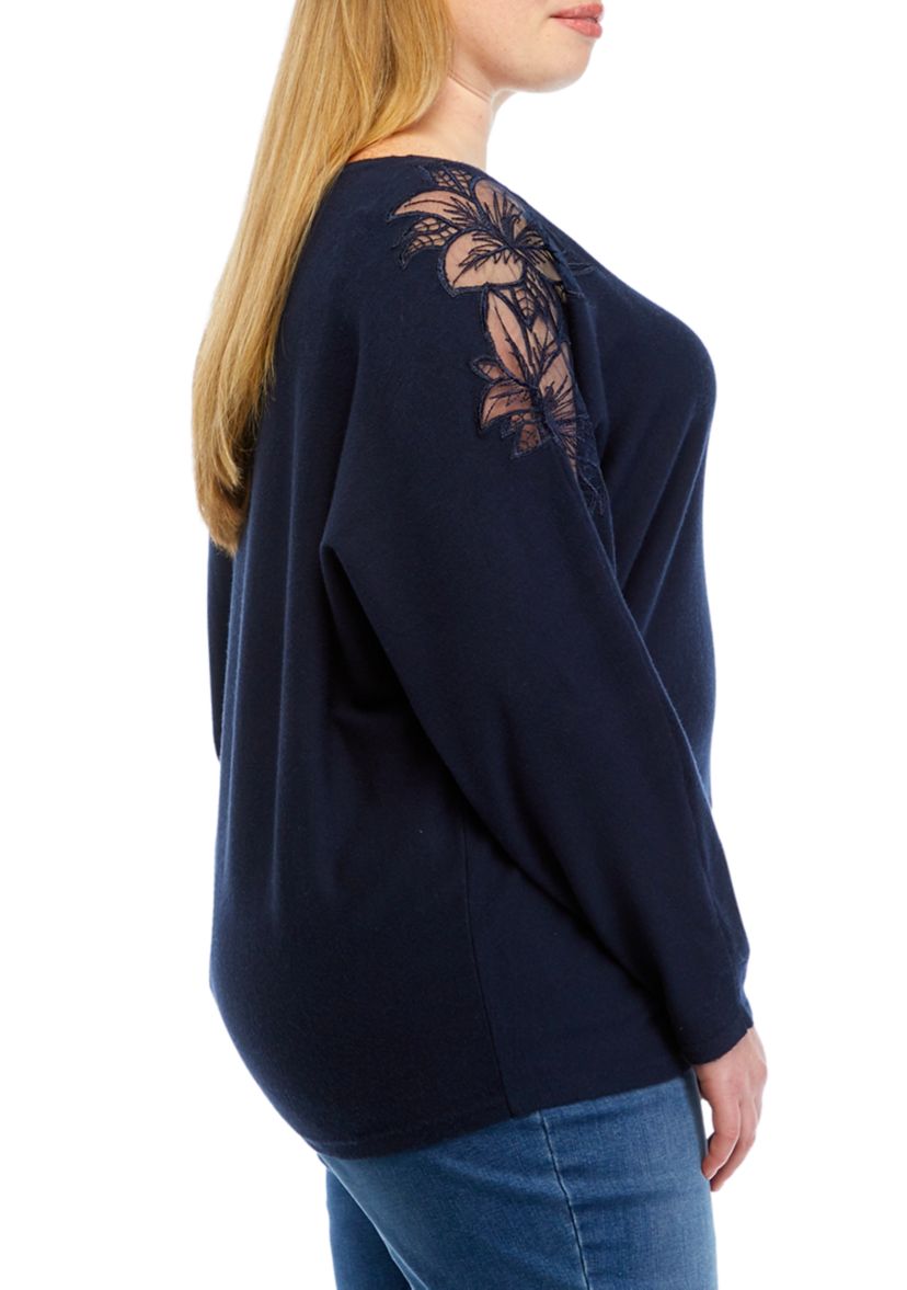 PLus Size Dolman Sleeve Crew Lace Trim Pullover