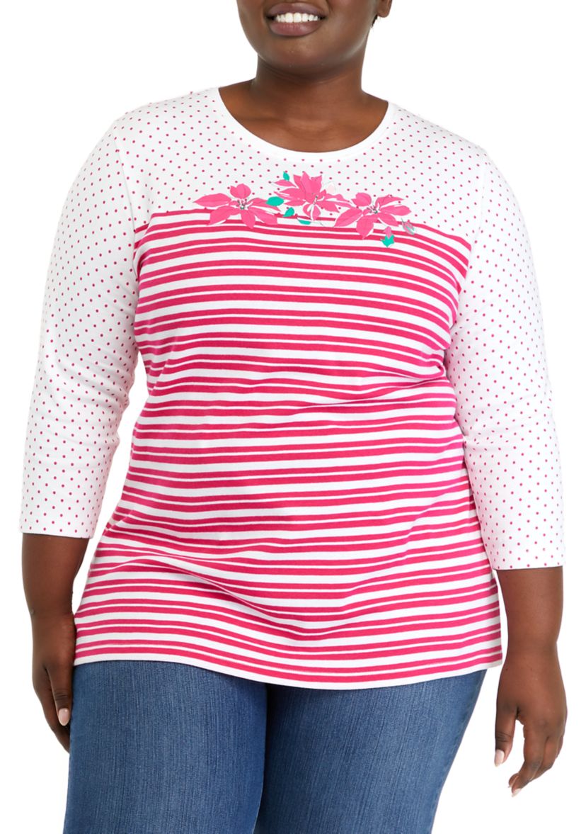 Plus Size 3/4 Sleeve Round Neck Graphic Top