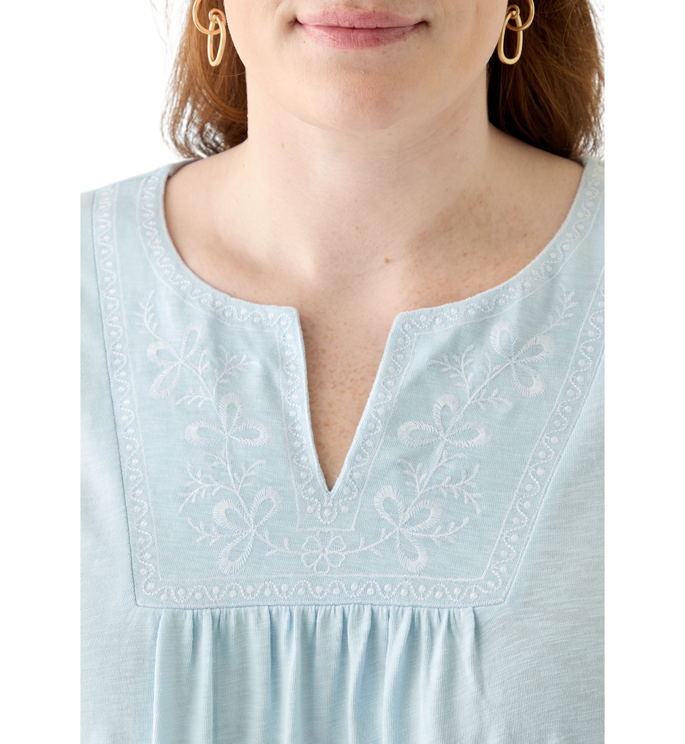 Plus Size Short Sleeve Embroidery Detail T-Shirt 