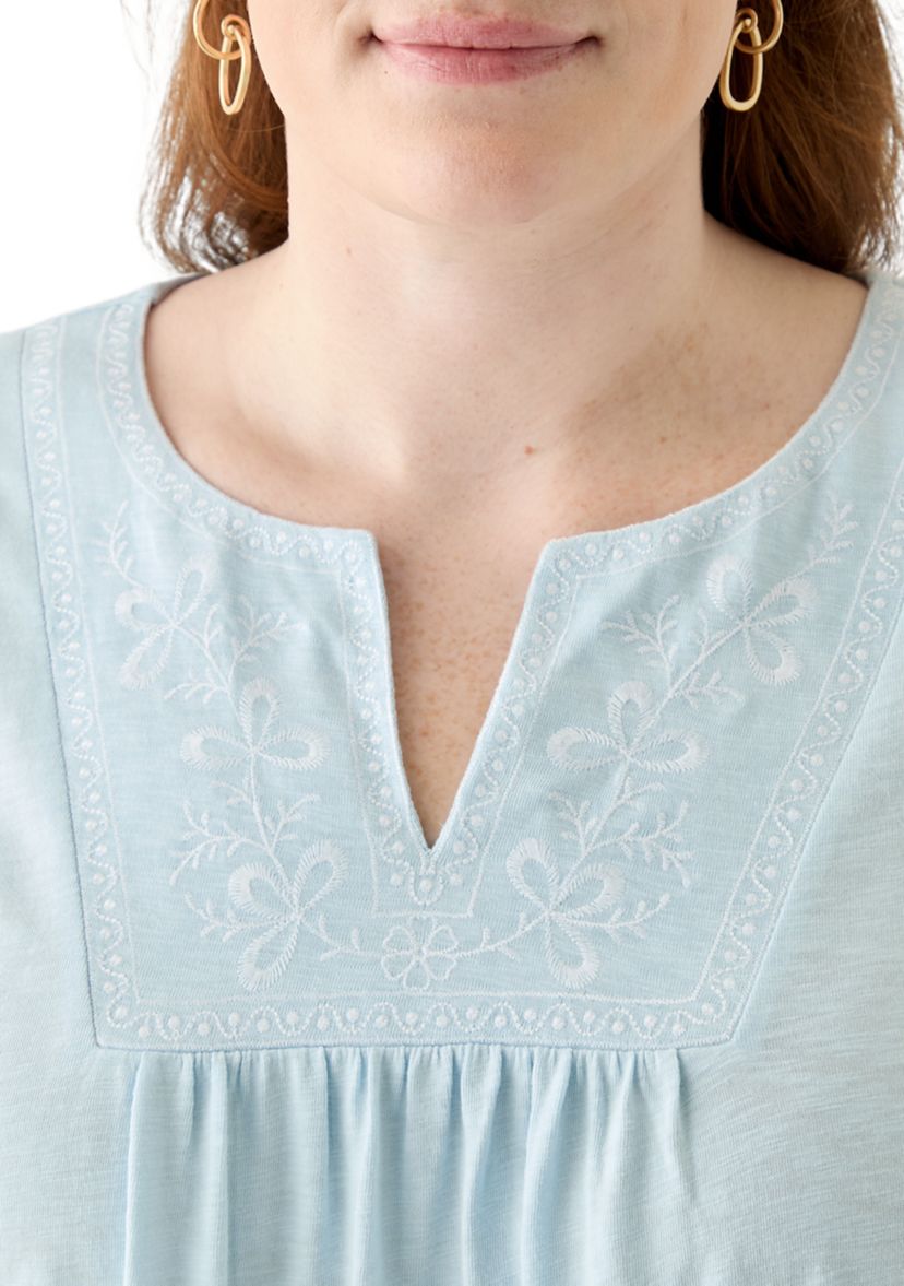 Plus Size Short Sleeve Embroidery Detail T-Shirt 
