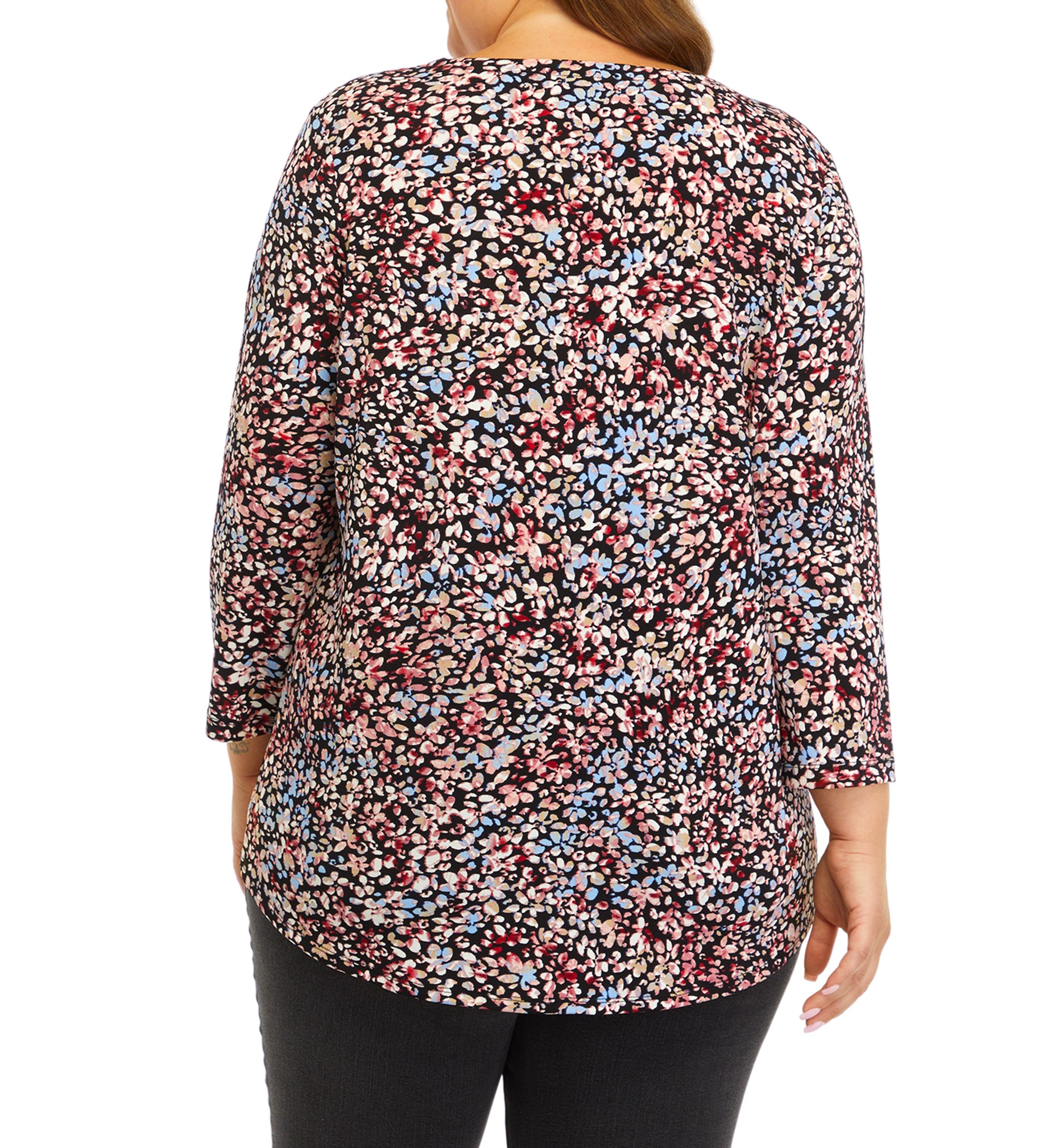 Plus Size 2/4 Sleeve Floral Top 