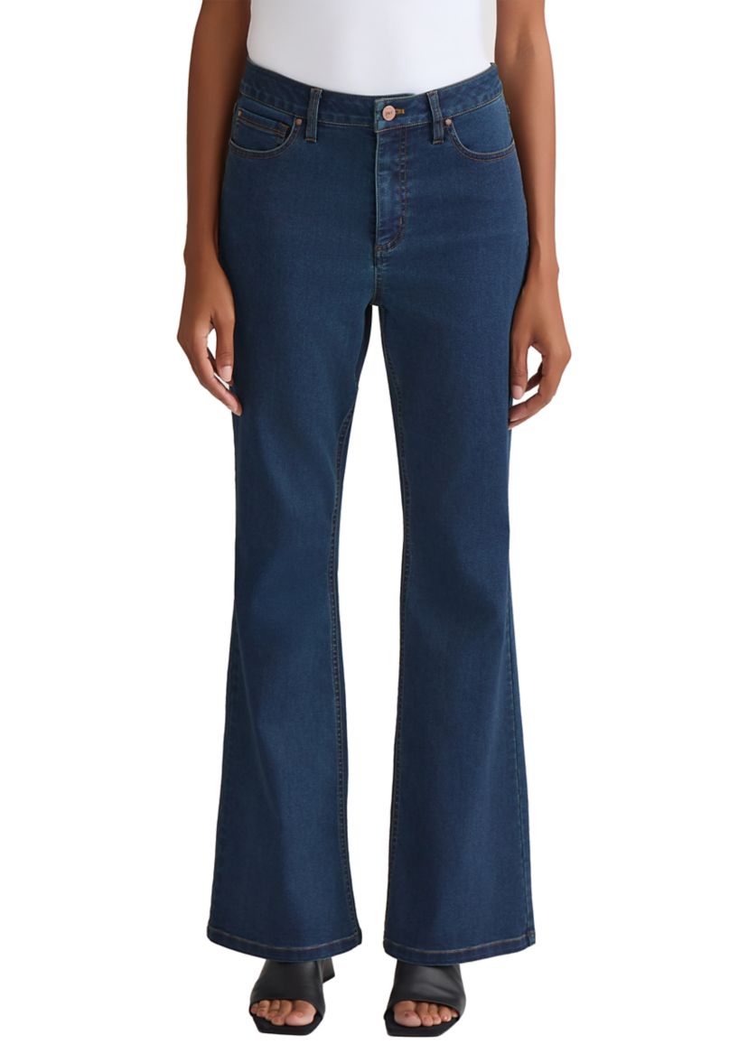 Womens Classic Fit Bootleg Jeans