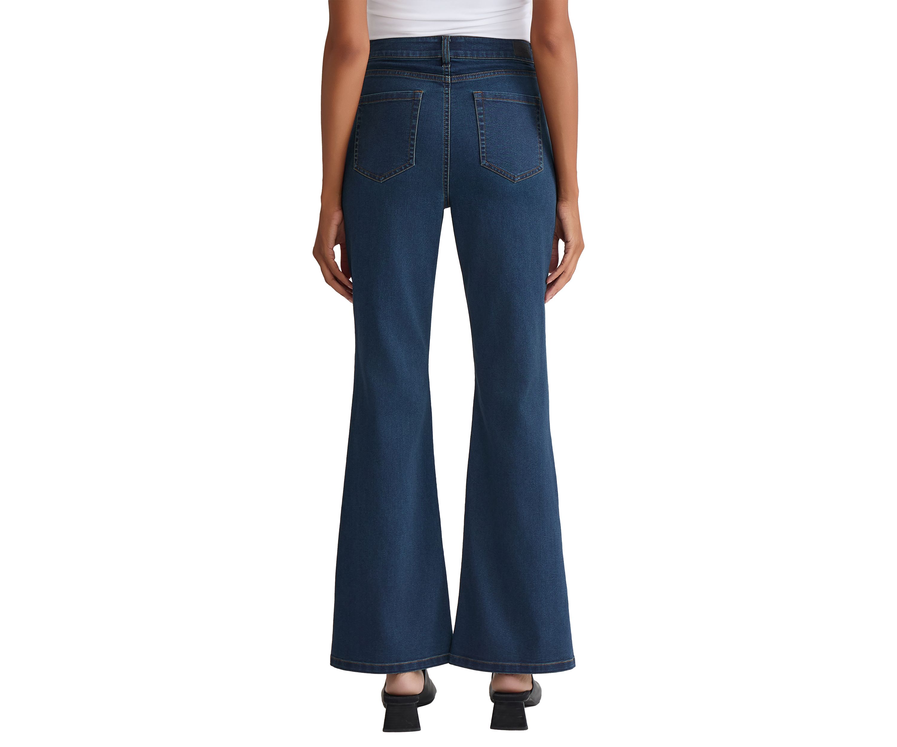 Womens Classic Fit Bootleg Jeans