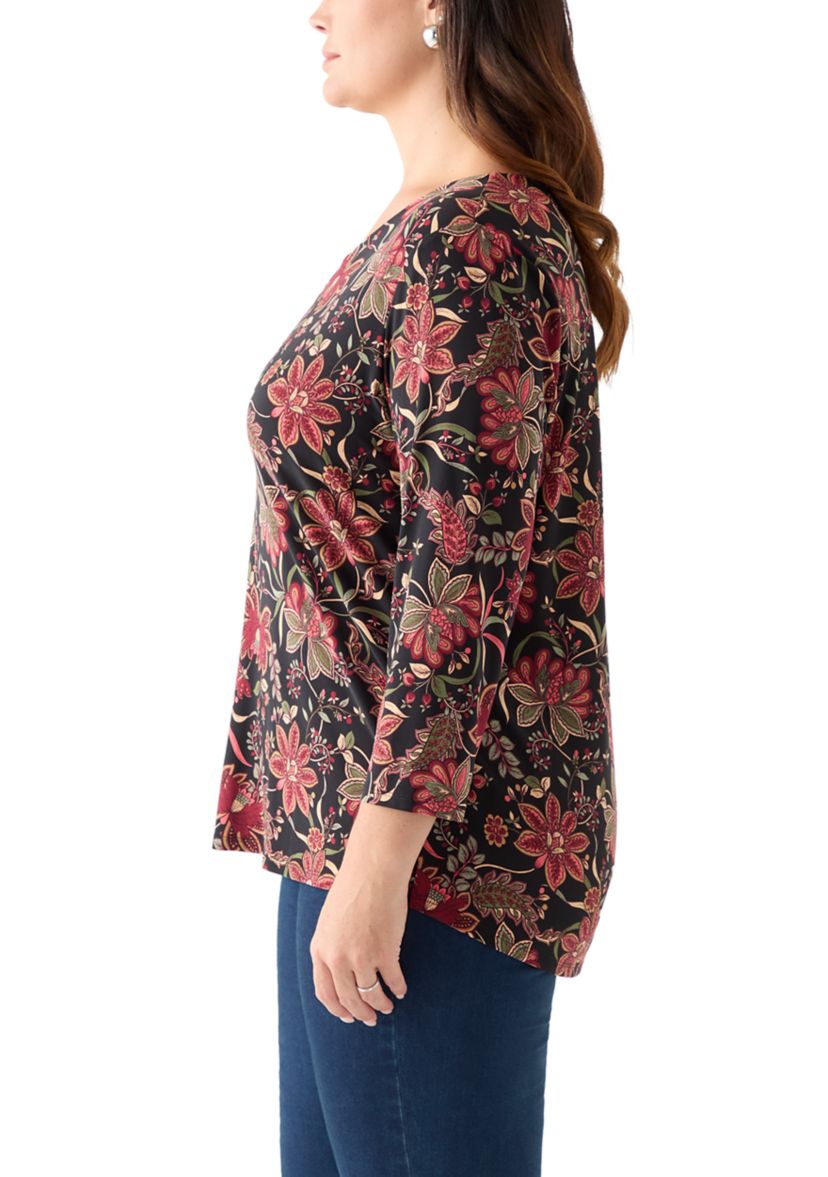 Plus Size Printed 3/4 Sleeve V-Neck Top with Trim