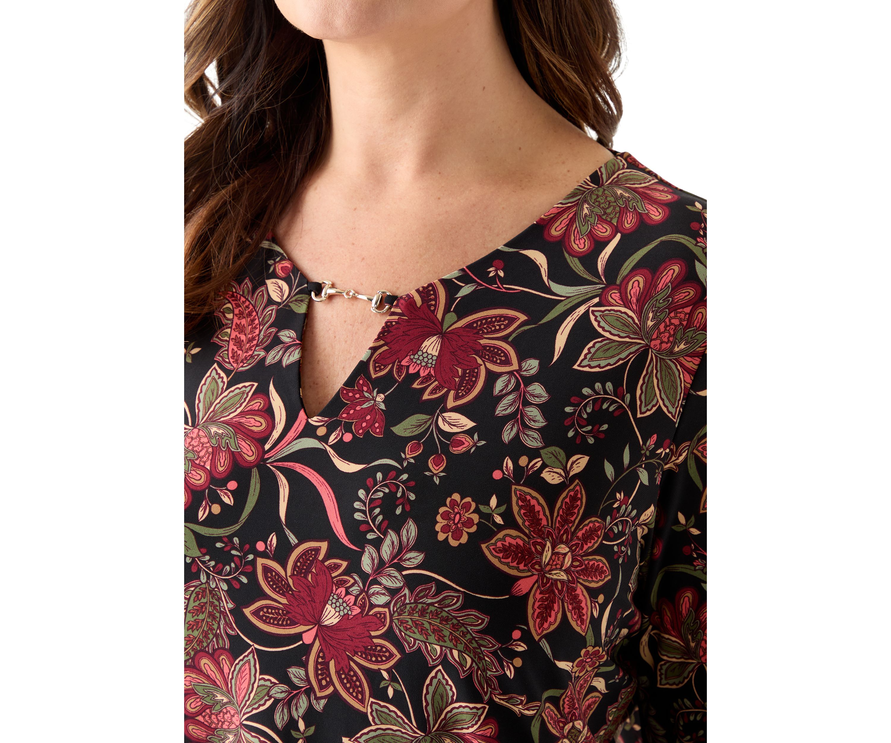 Plus Size Printed 3/4 Sleeve V-Neck Top with Trim