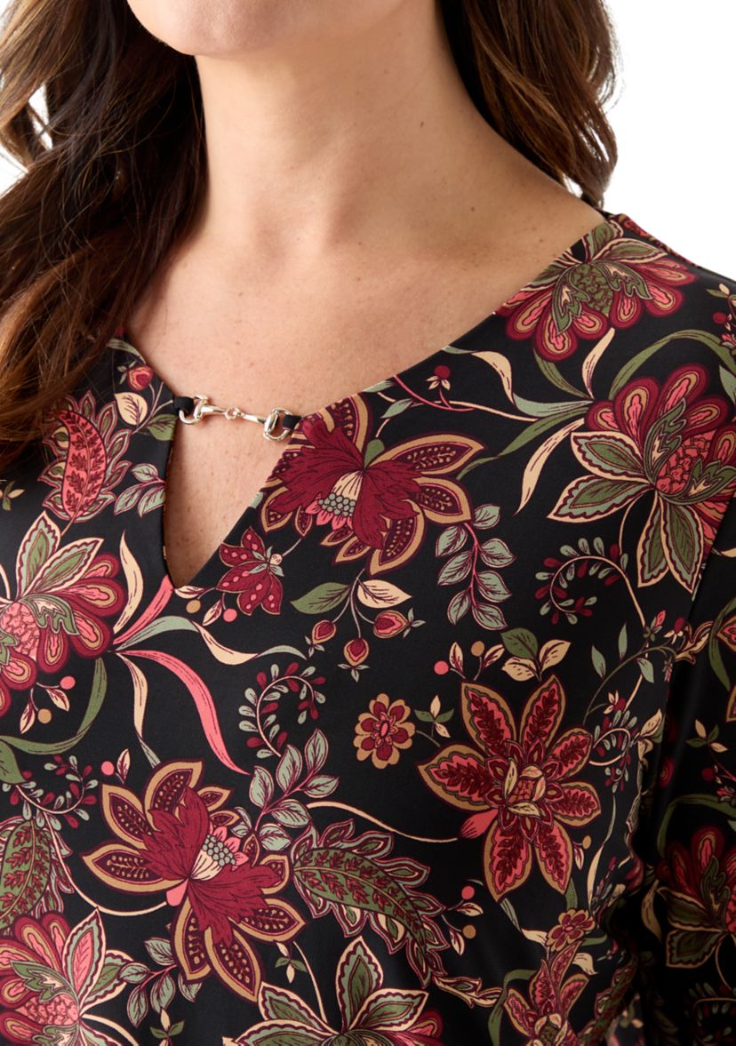 Plus Size Printed 3/4 Sleeve V-Neck Top with Trim