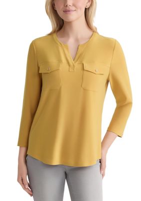 JONES NEW YORK Women's Petite Seeveless V-Neck Pleat Front Shell - Printed