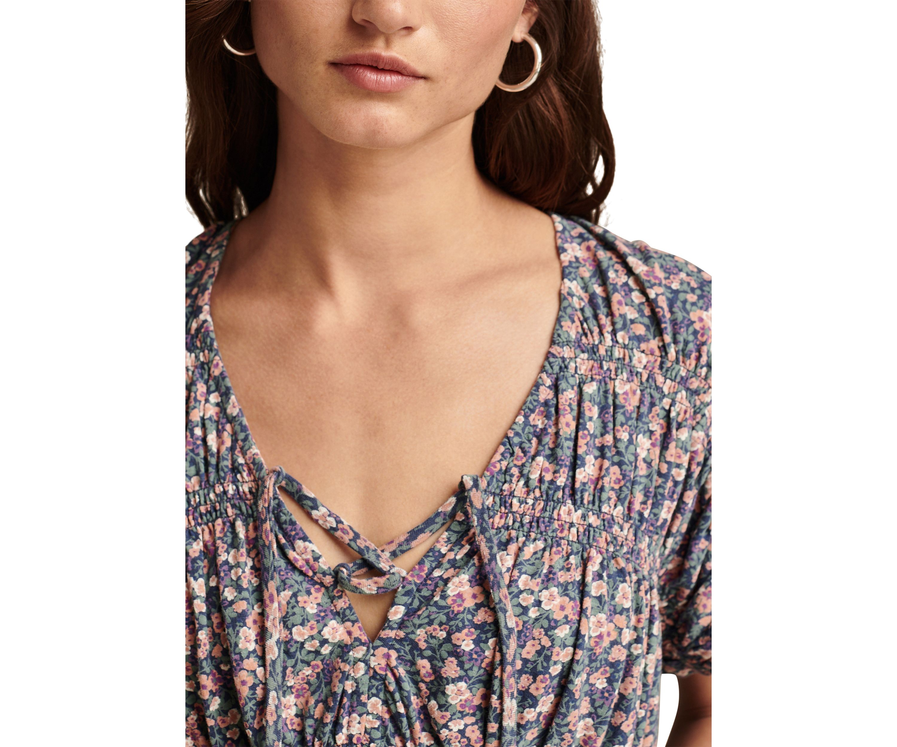 Womens Floral Printed Smocked Peplum Top